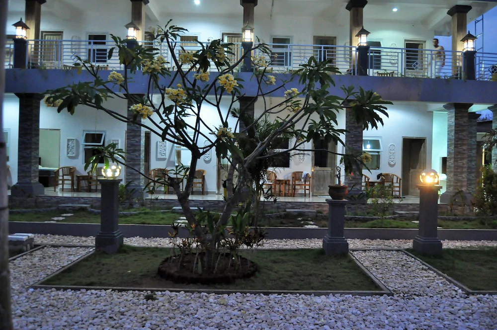 Cemaras Beach Homestay