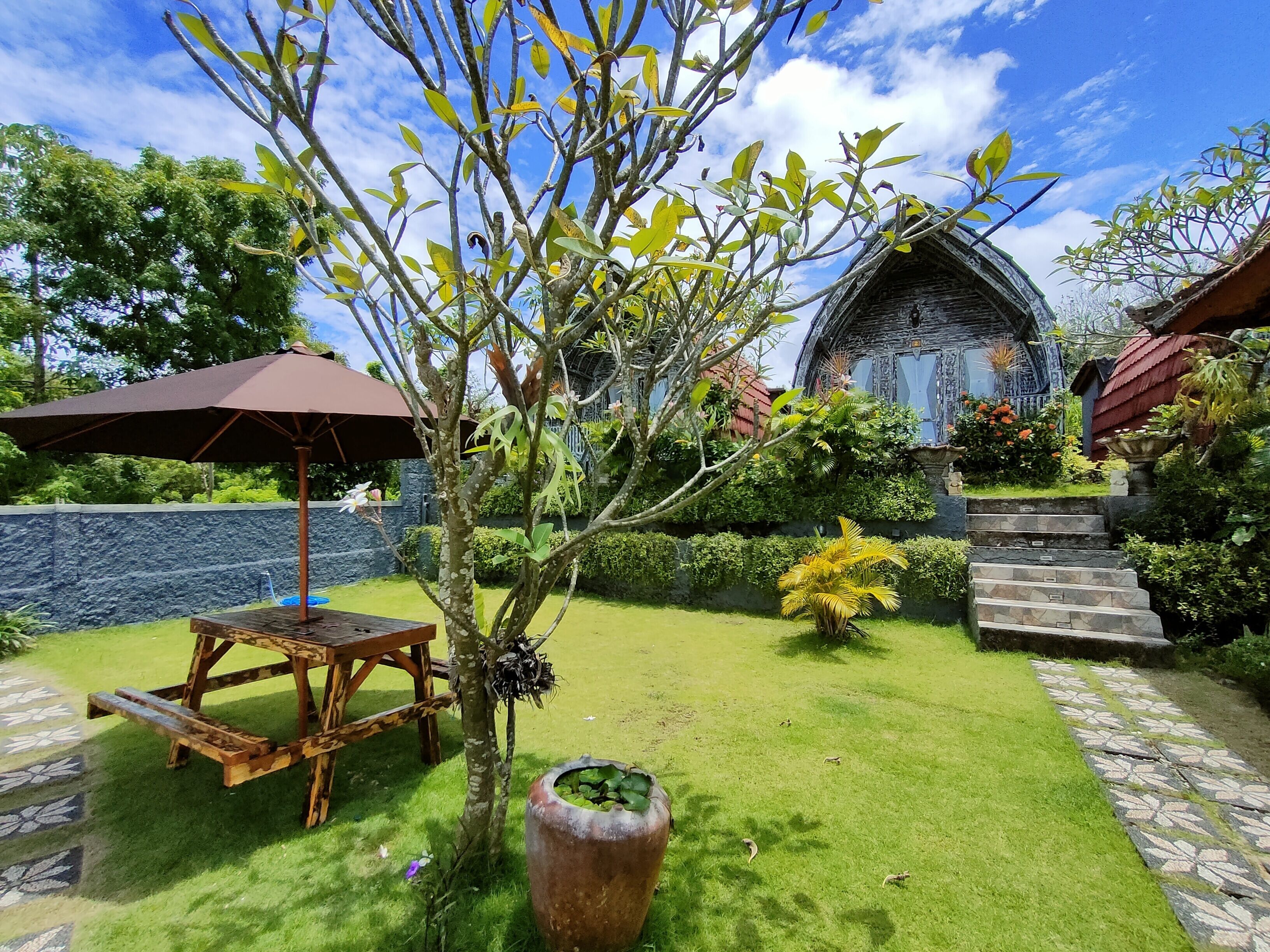 Hotra Hill Cottage