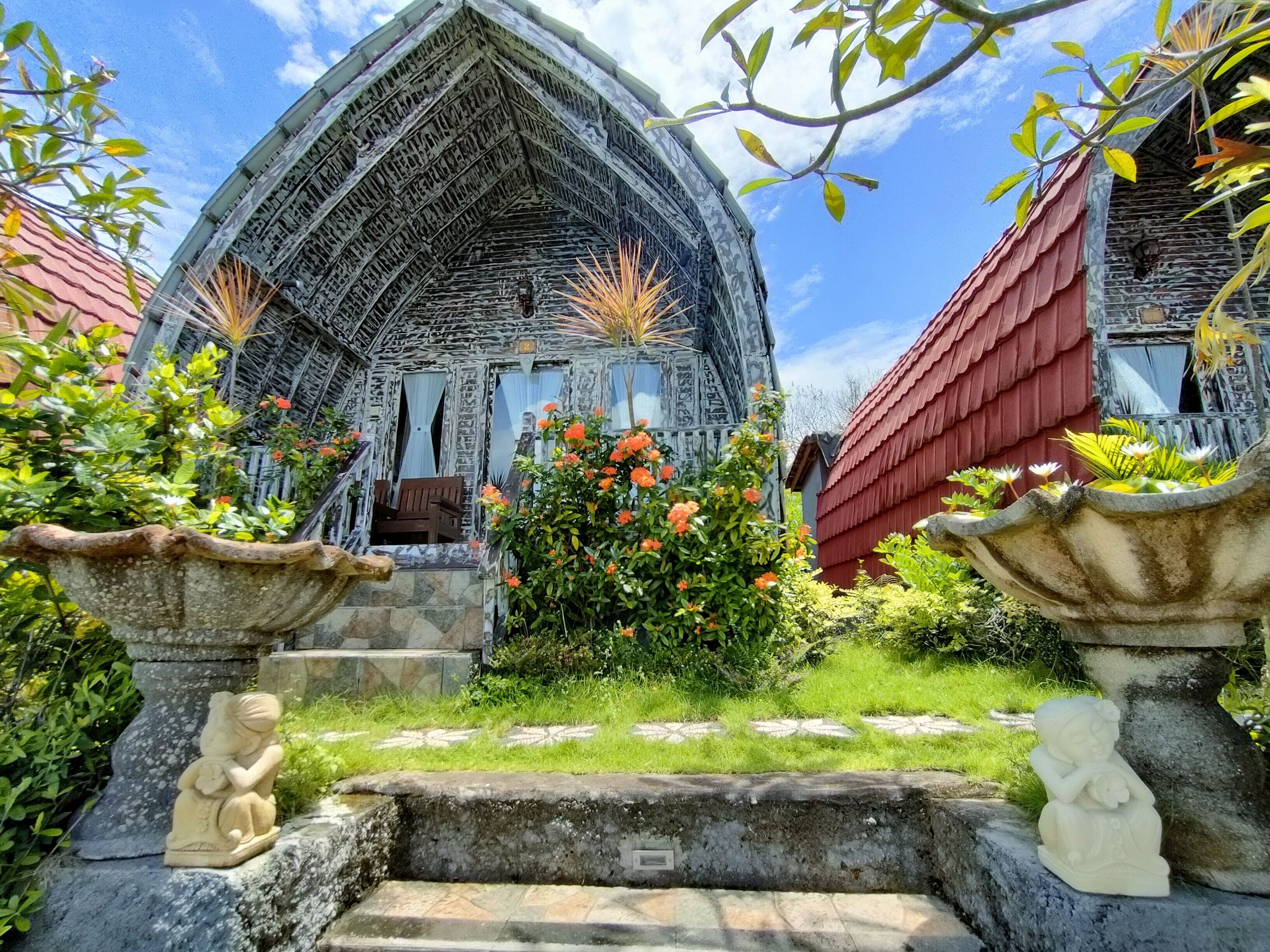 Hotra Hill Cottage