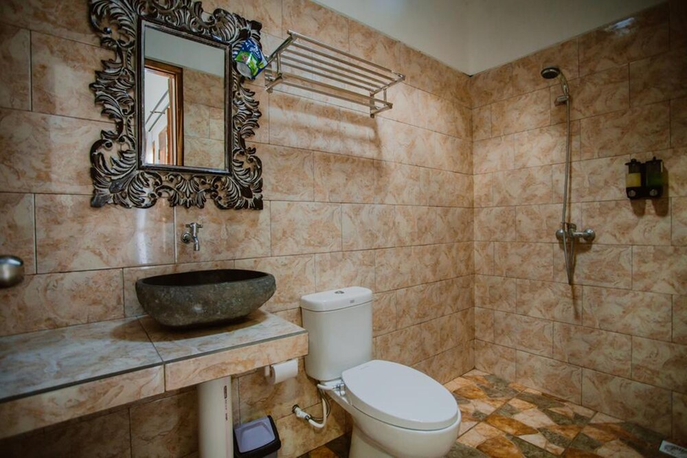 Indah Guest House