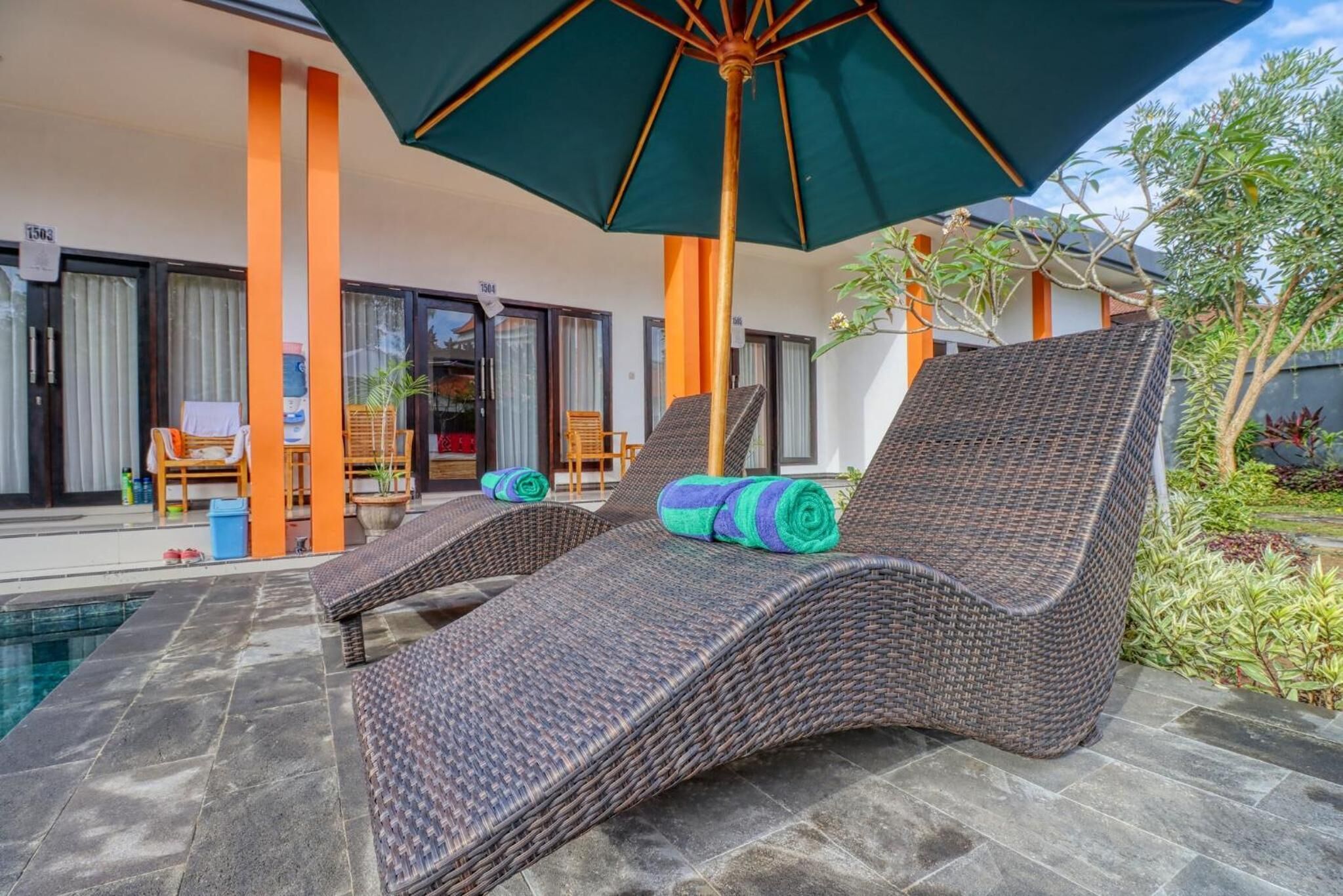 J and J Guest House