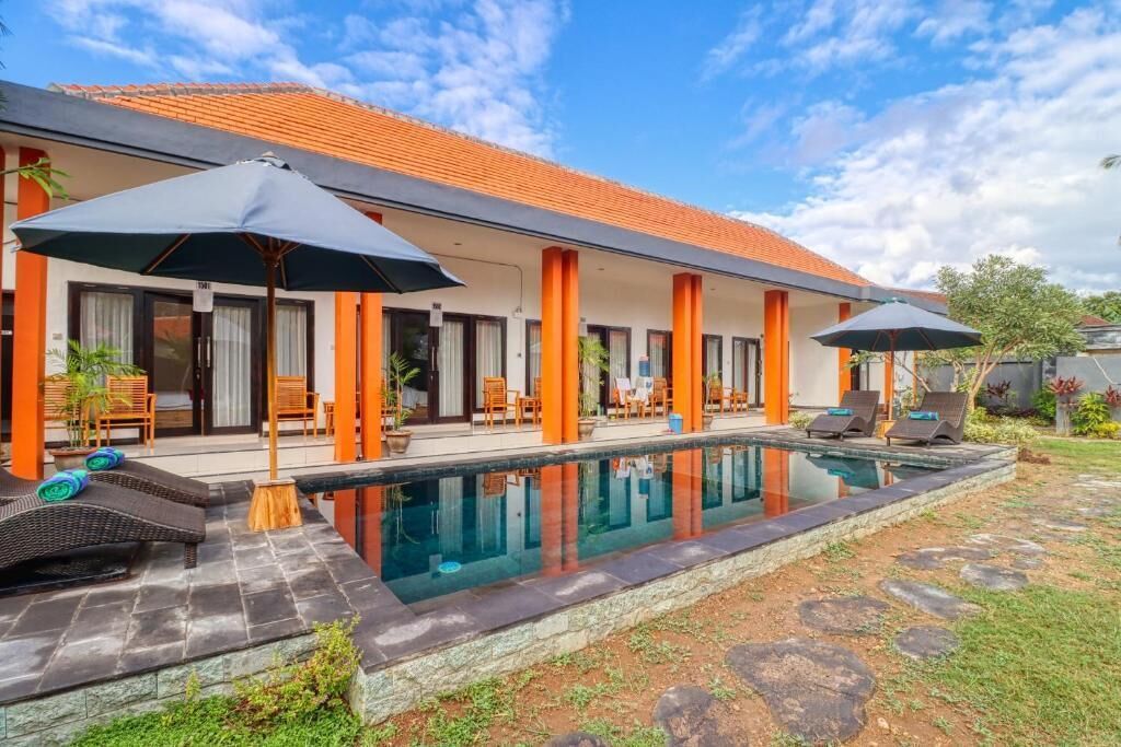 J and J Guest House