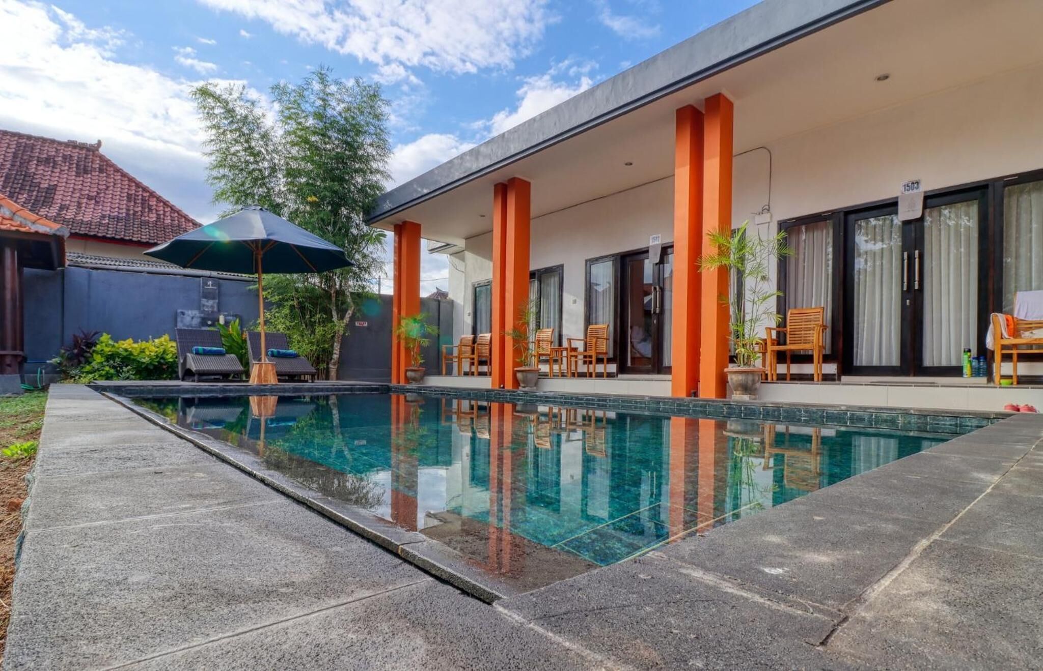 J and J Guest House
