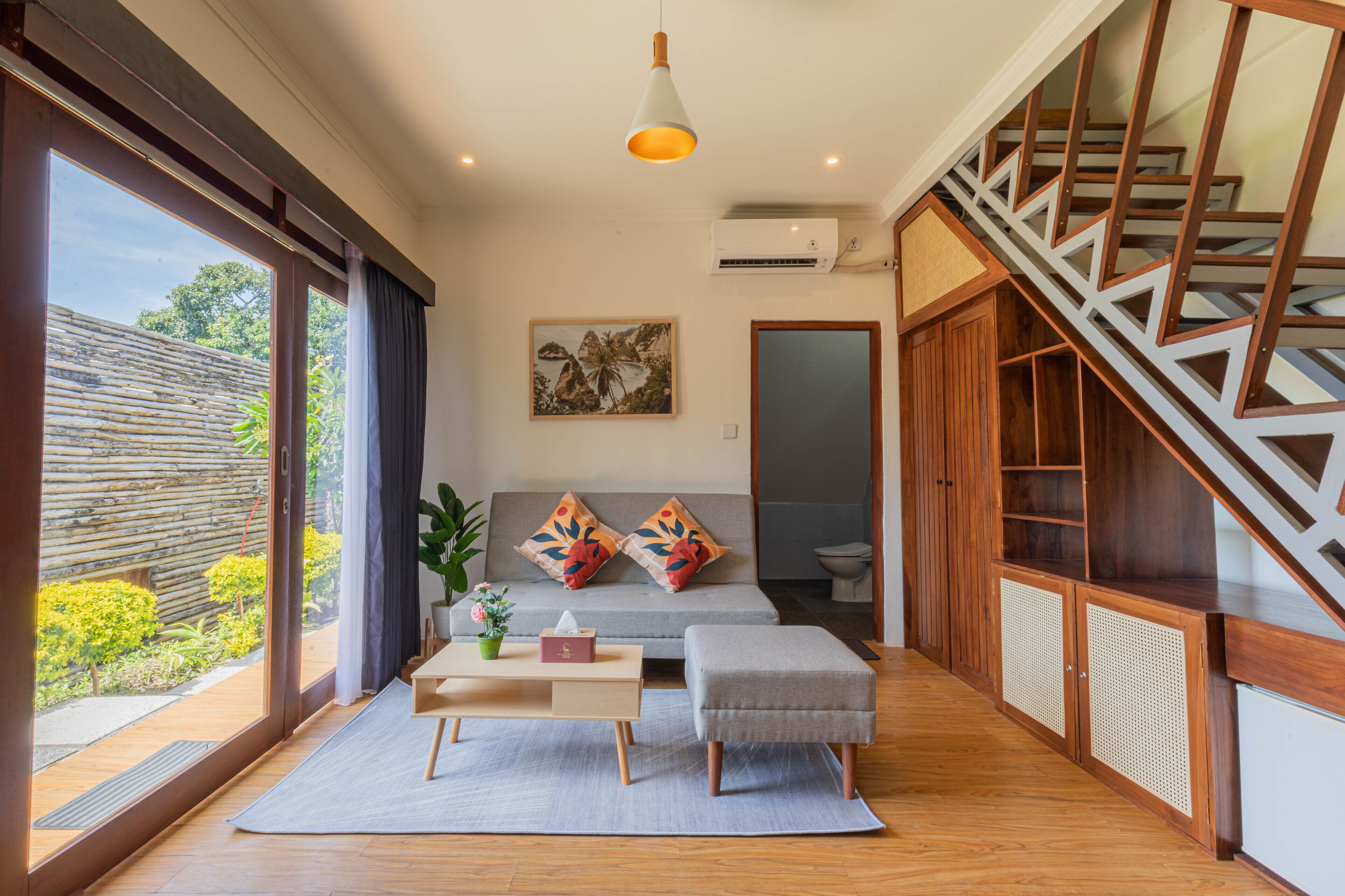 Kabeh Jati Garden Villa & Restaurant