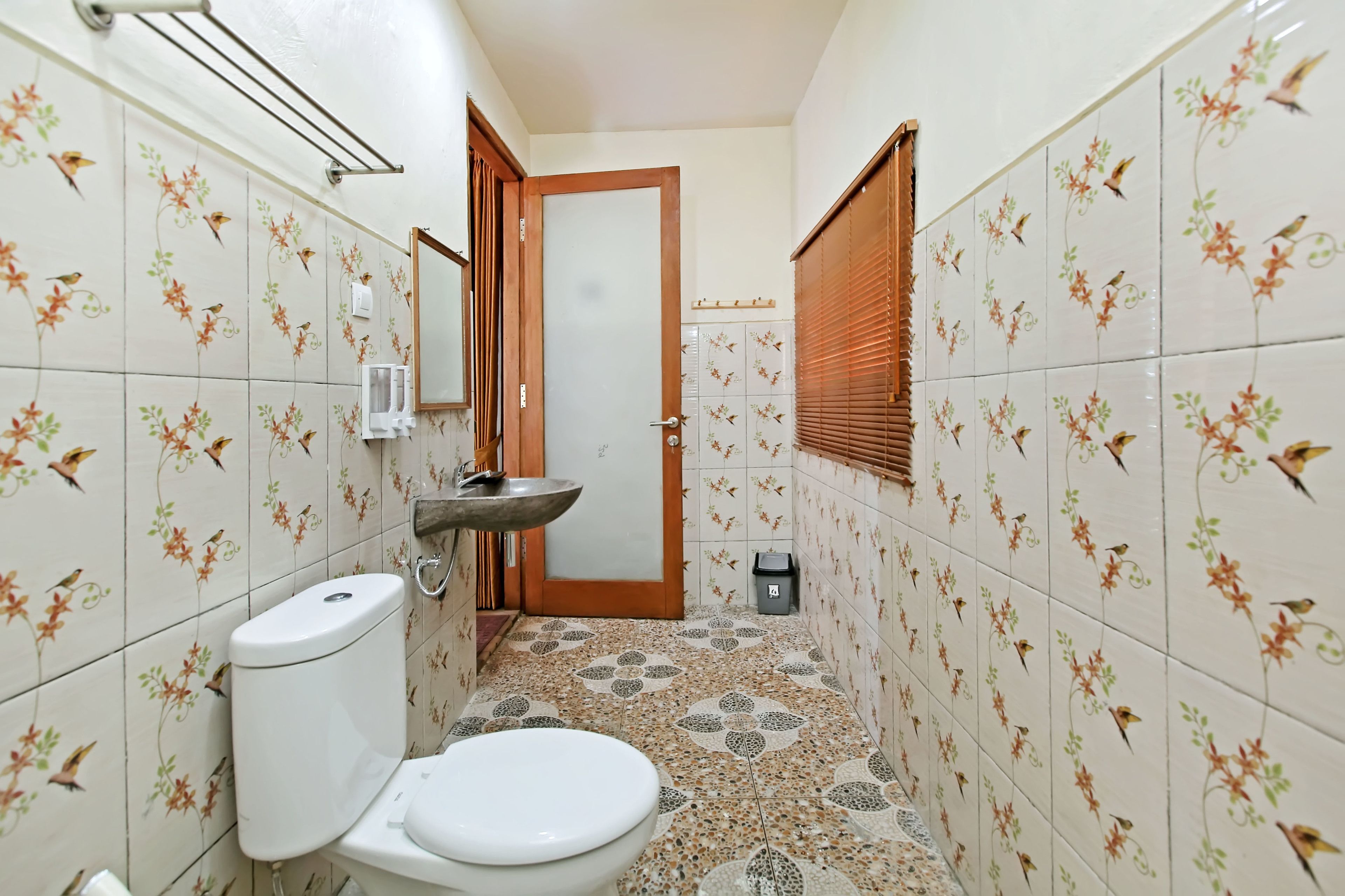 Kabeh Jati Garden Villa & Restaurant