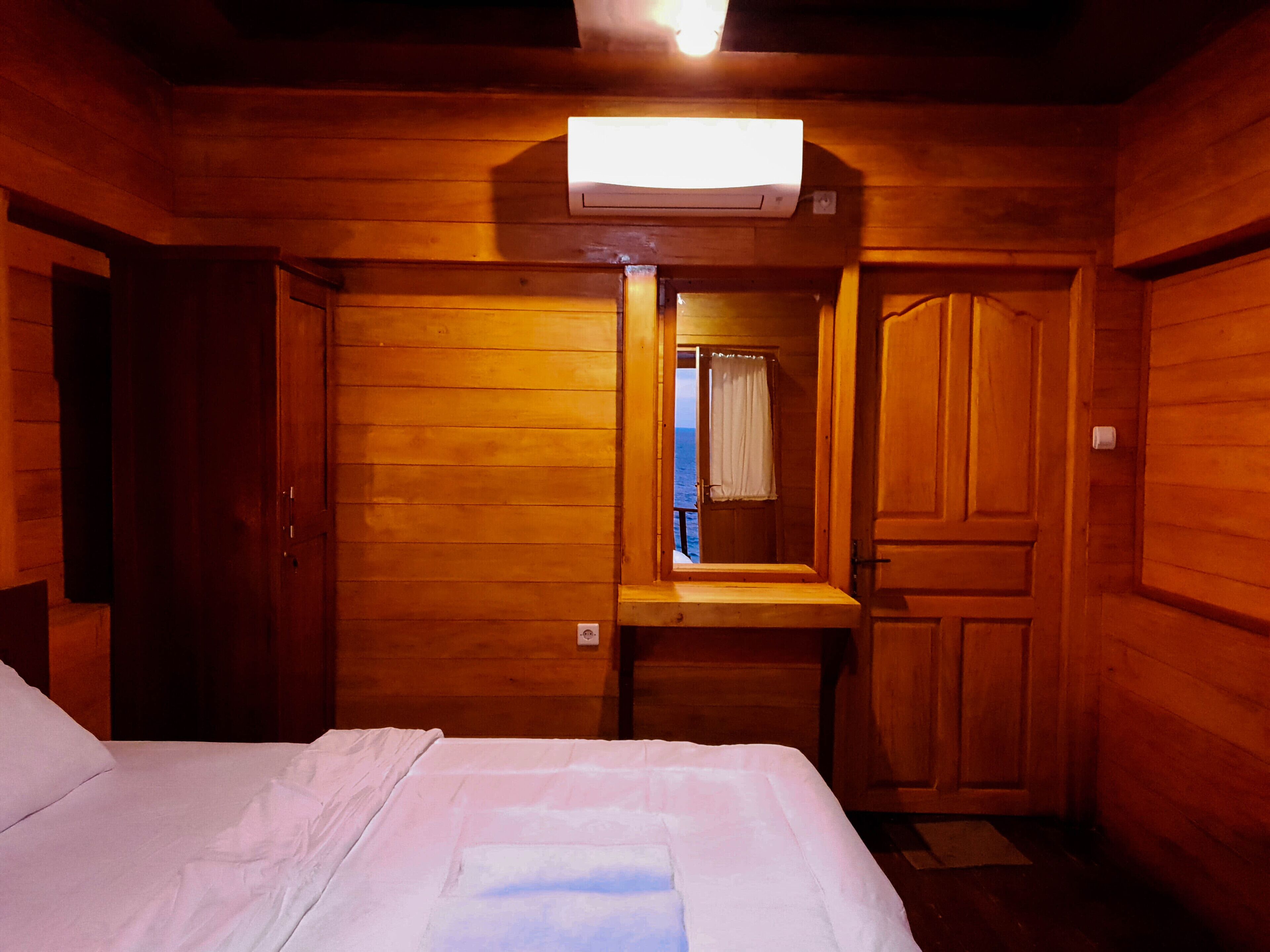Malibu Huts