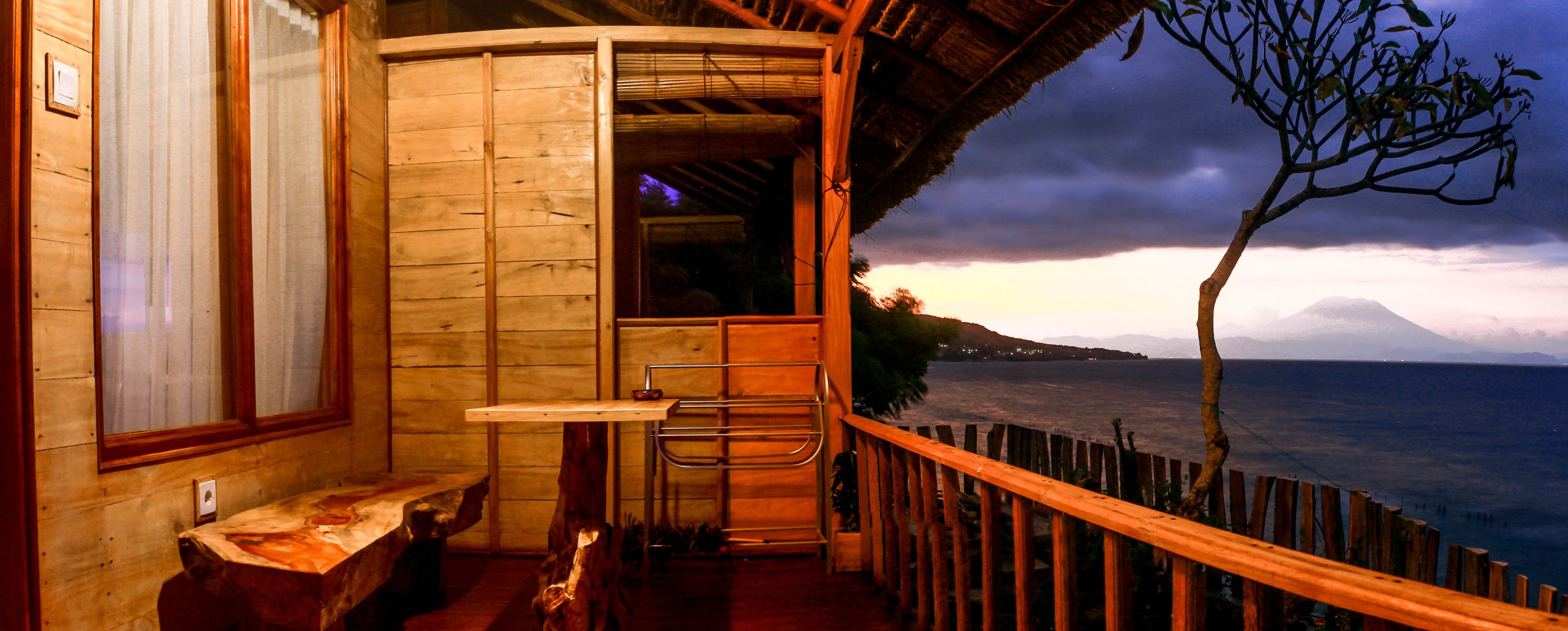 Malibu Huts