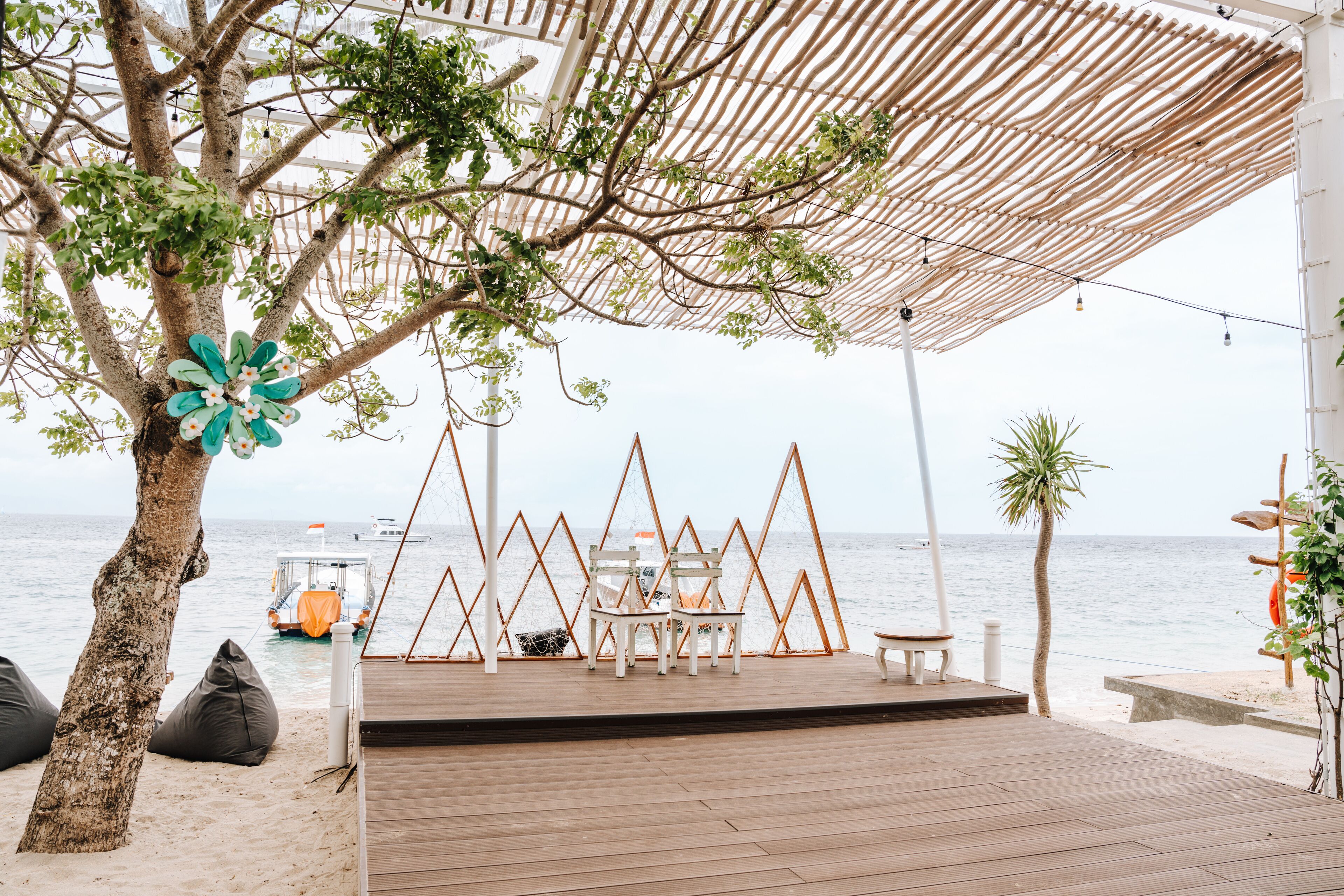 Mambo Beach Resort