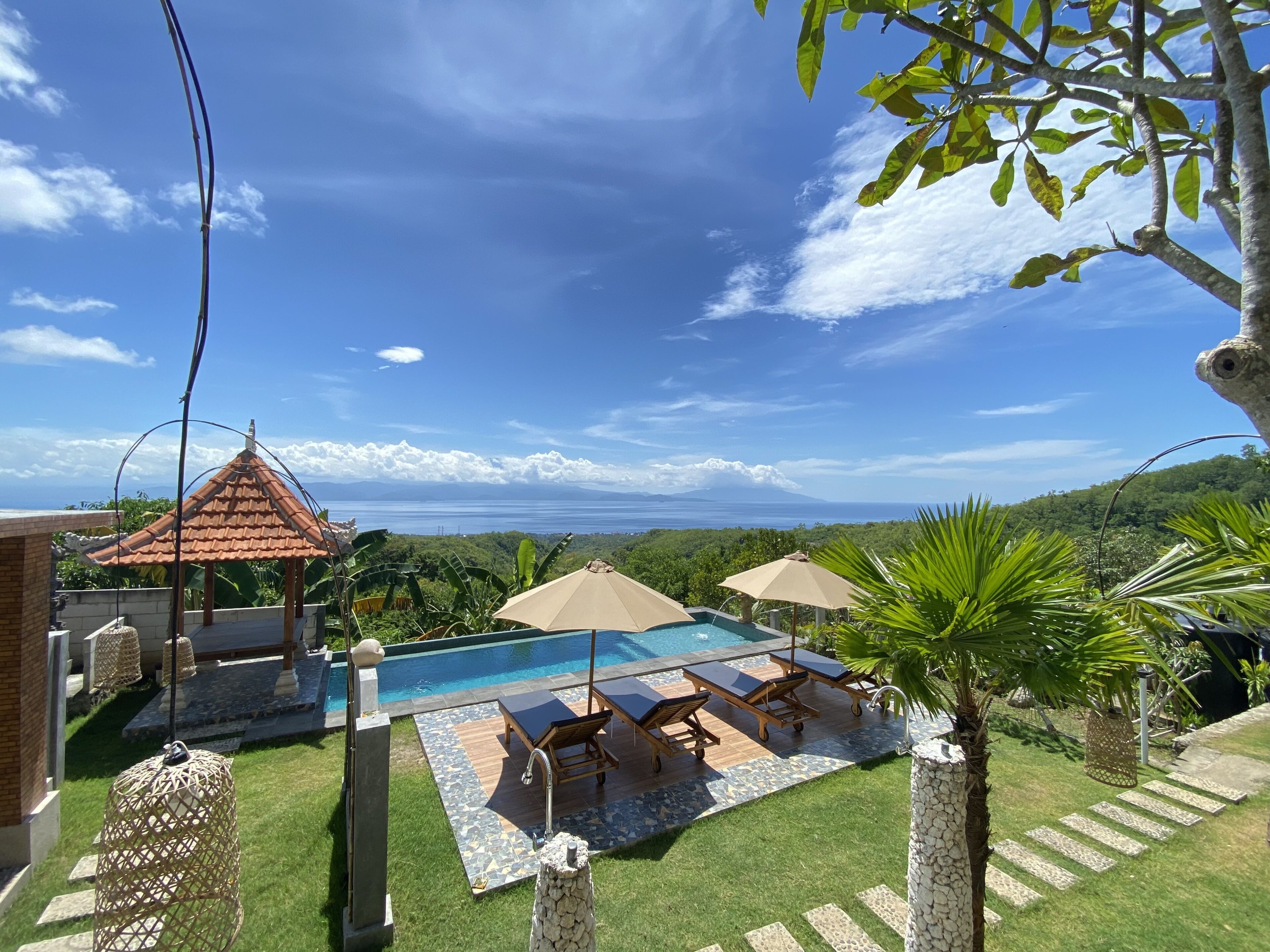 Mere Sea View Resort & Spa Nusa Penida