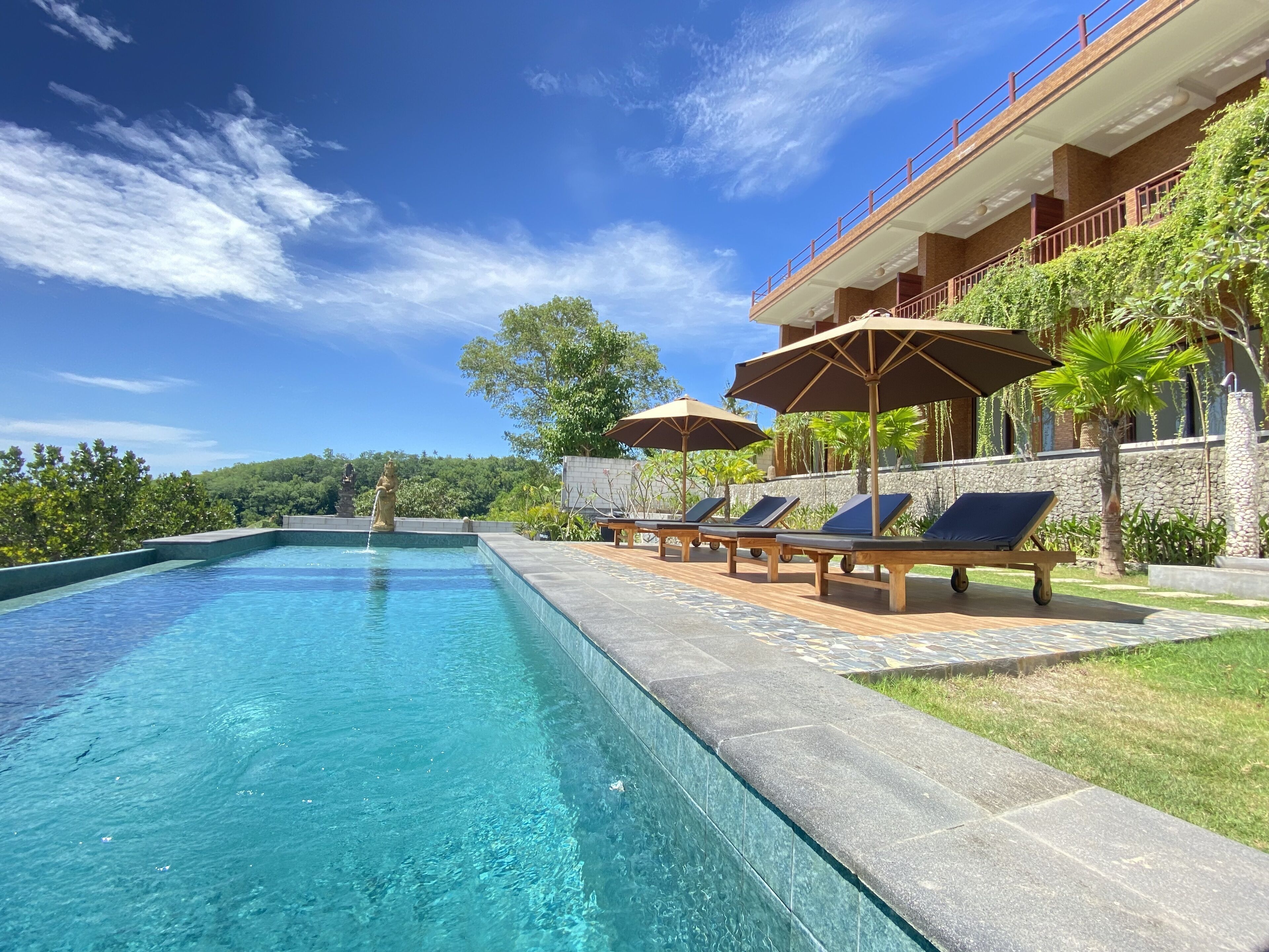 Mere Sea View Resort & Spa Nusa Penida