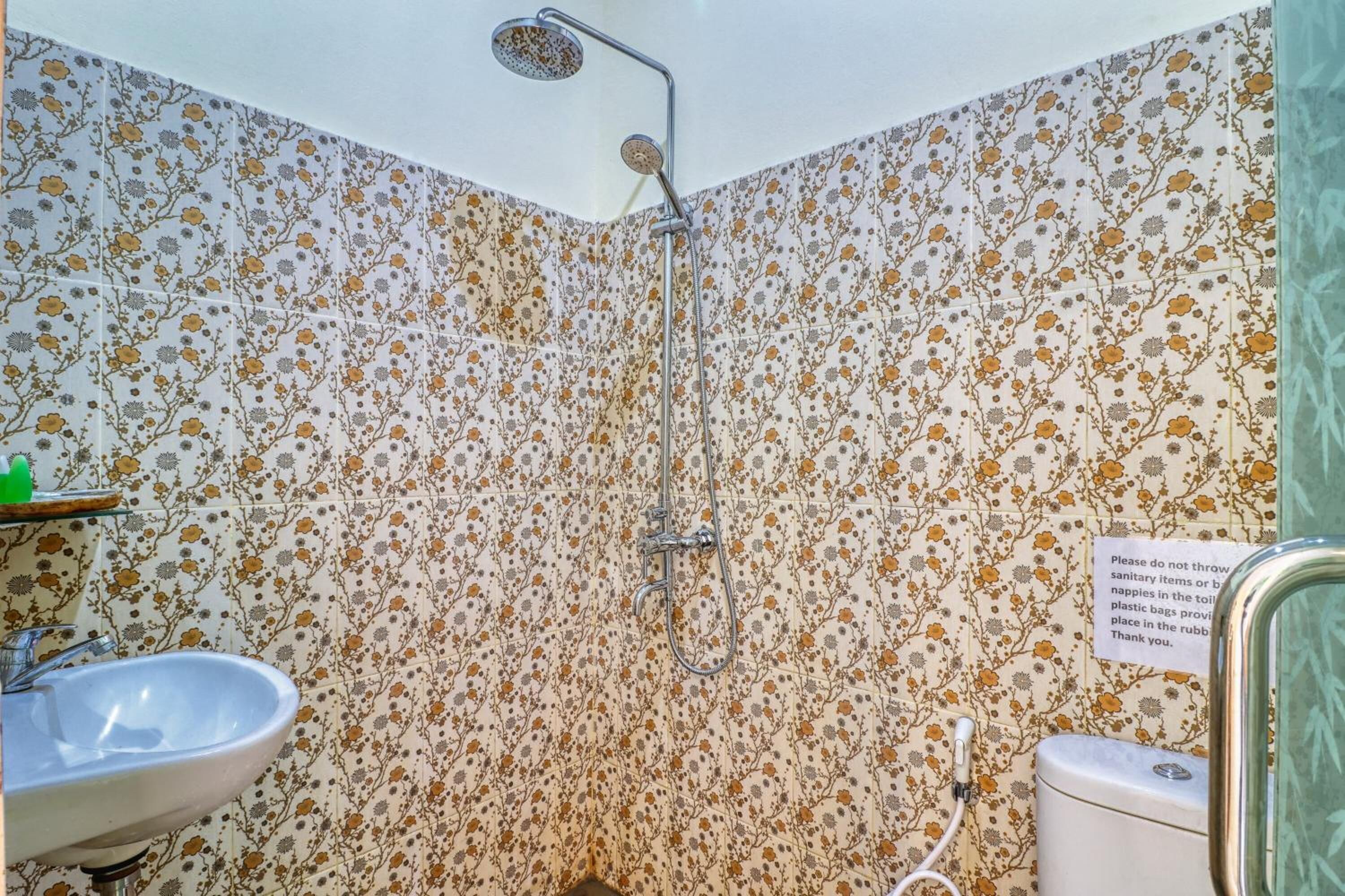 Nibugi Guest House