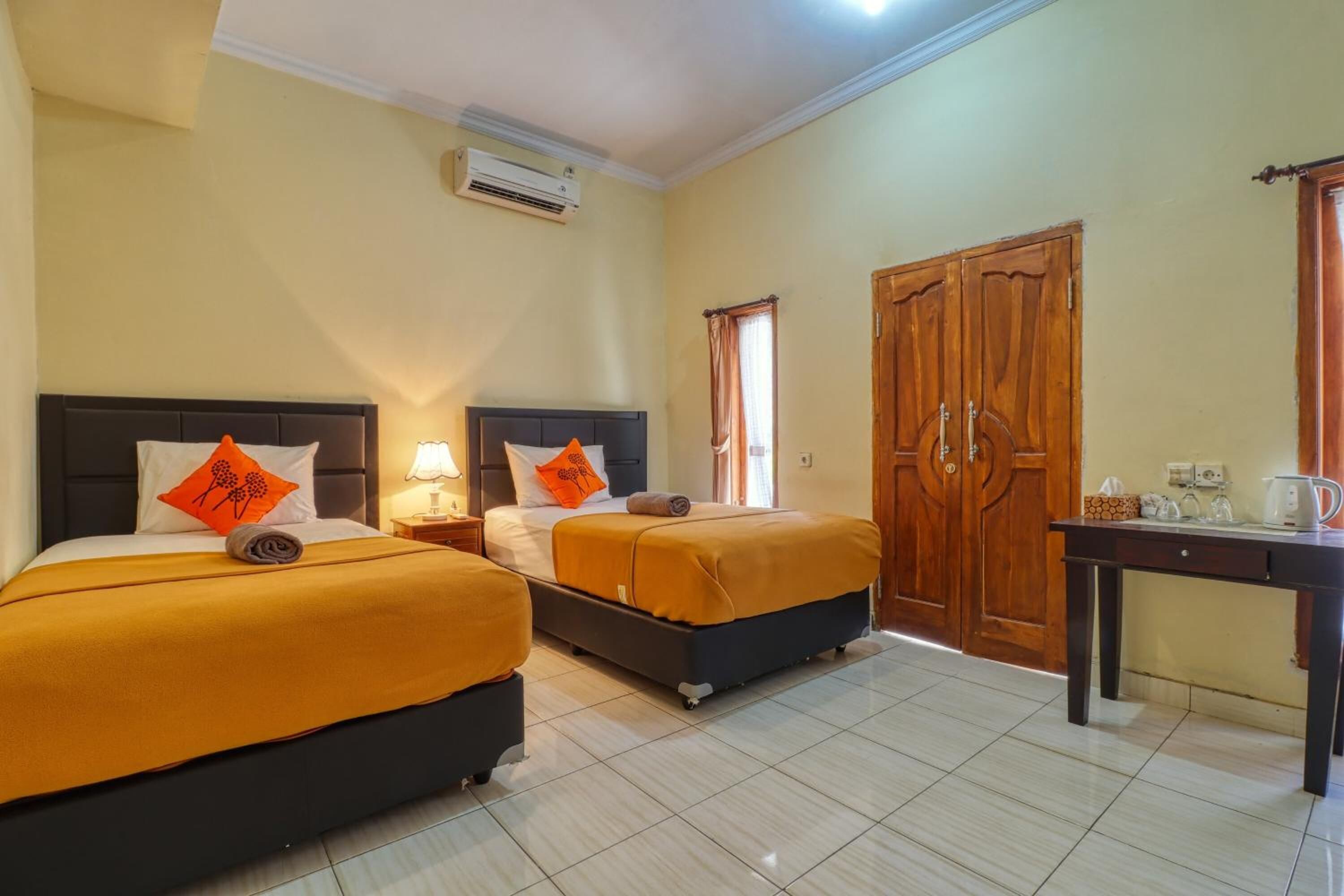 Nibugi Guest House