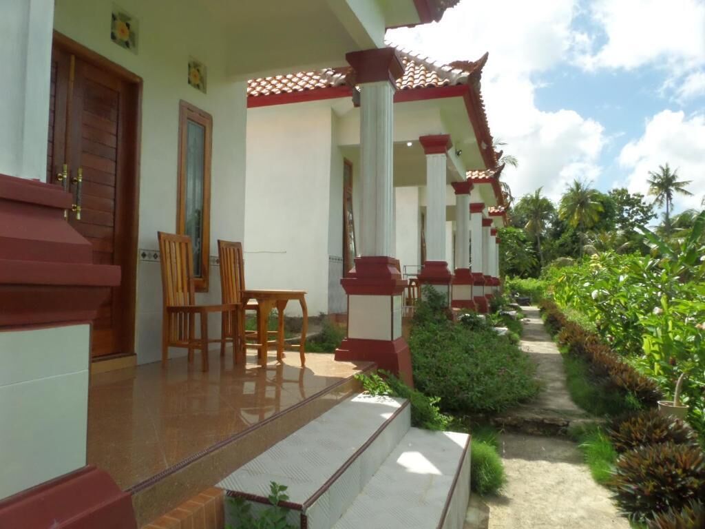 Peaceful Penida Hill Bungalow