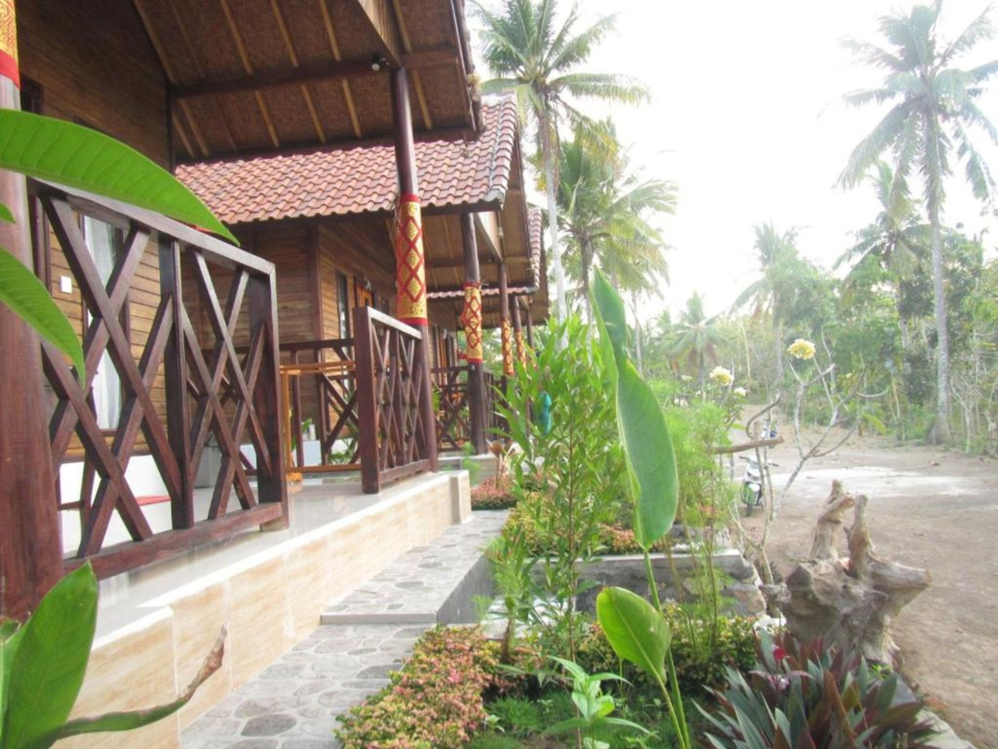 Crystal Bay Bungalows