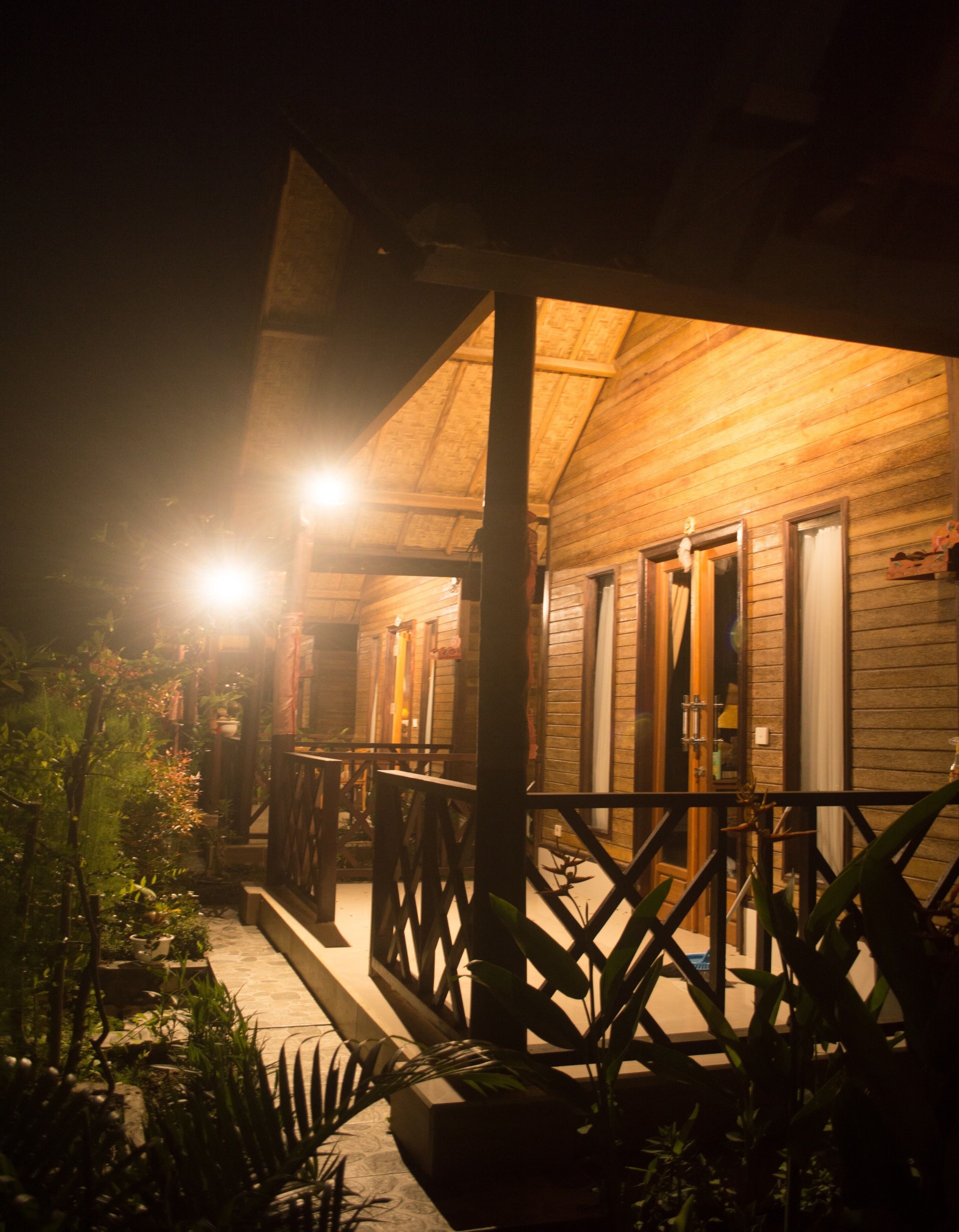 Crystal Bay Bungalows