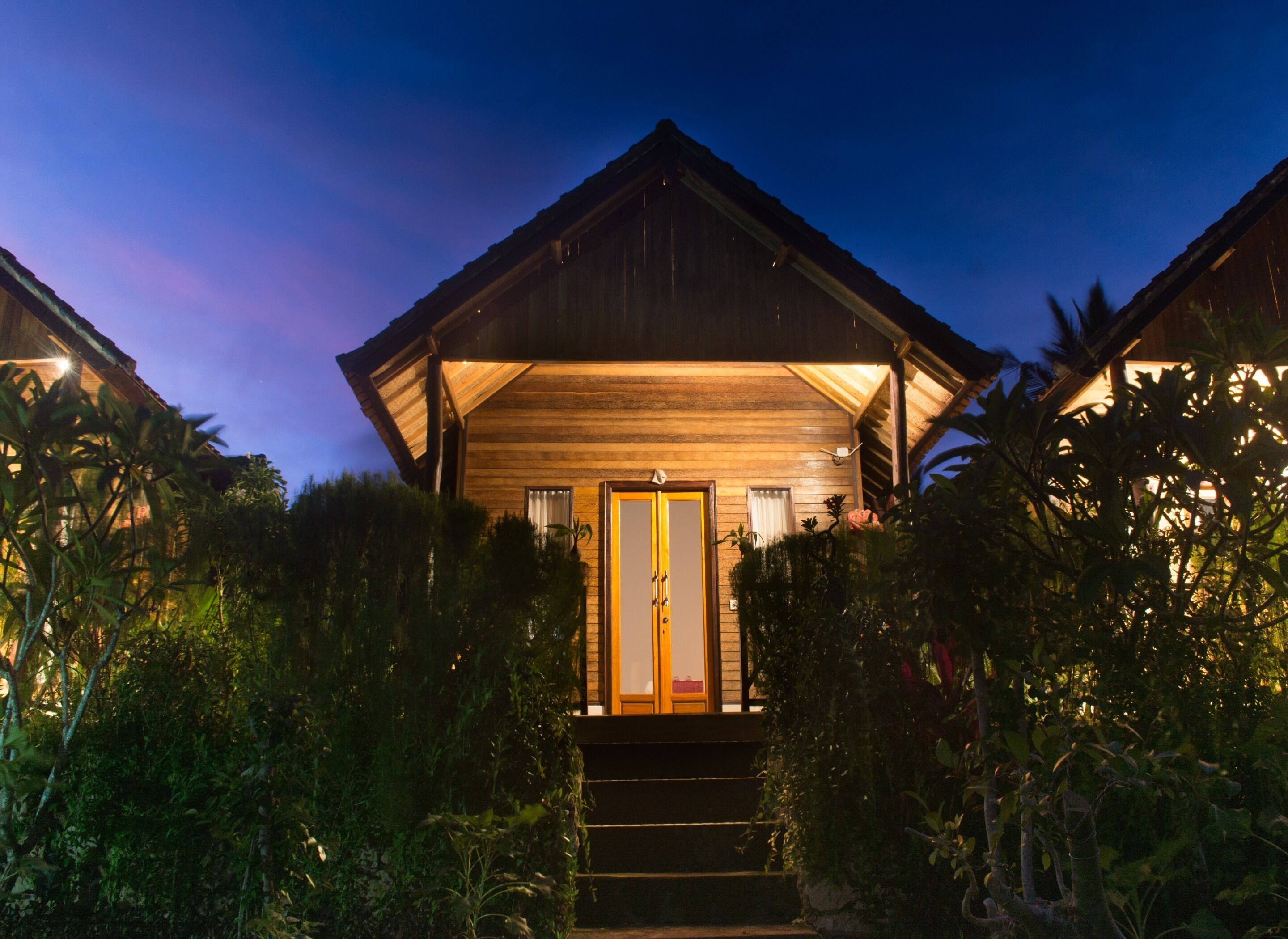 Crystal Bay Bungalows
