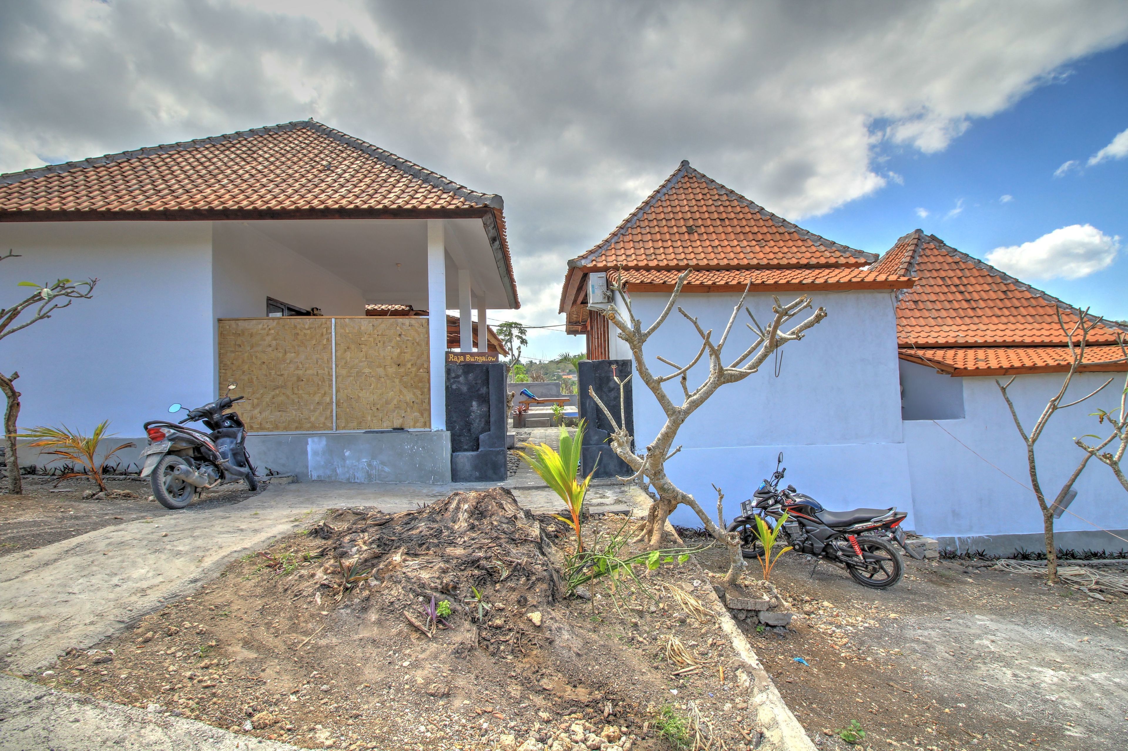 Raja Bungalow by Wizzela