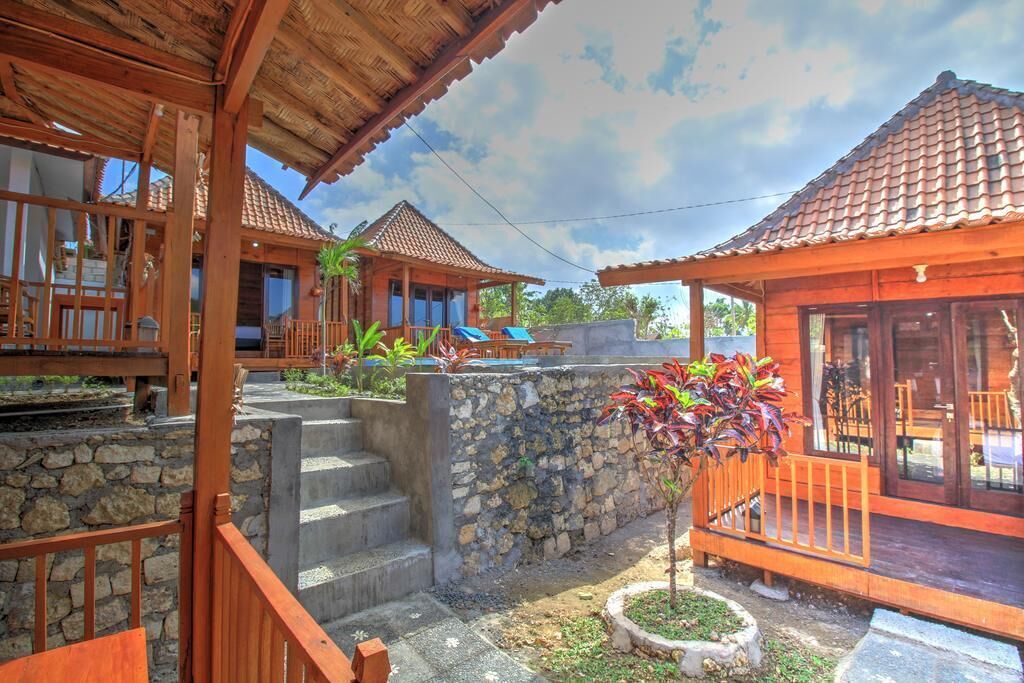 Raja Bungalow by Wizzela