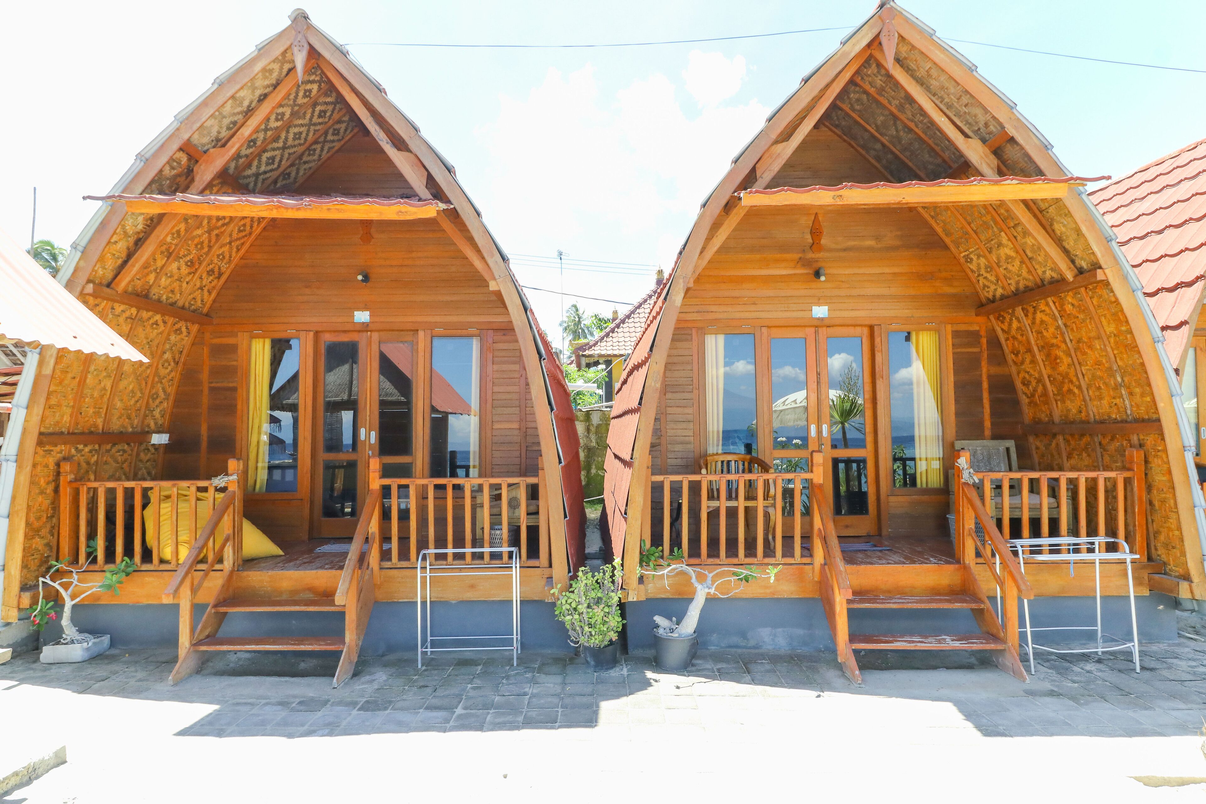 Road Beach Homestay