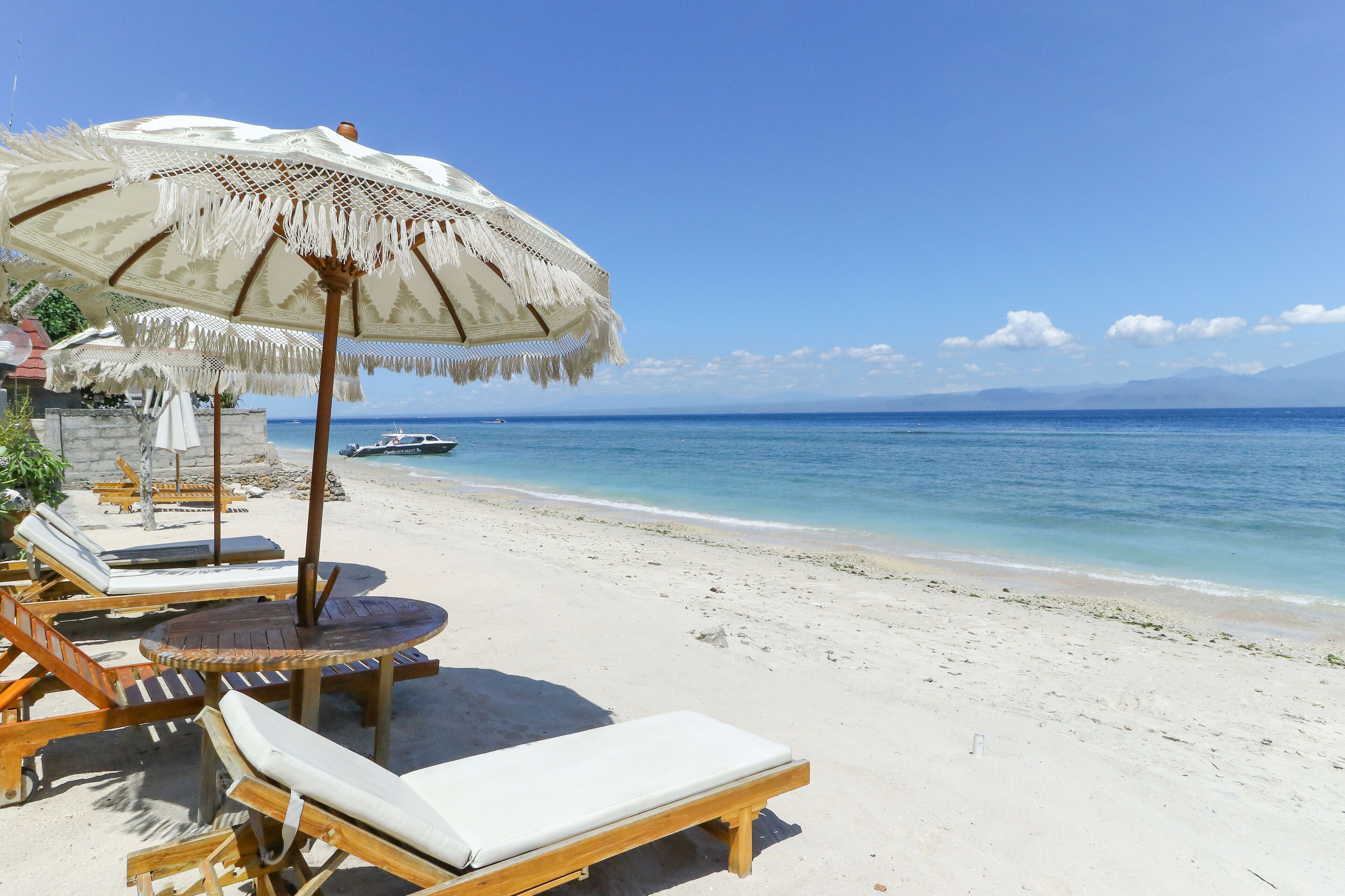 Road Beach Homestay