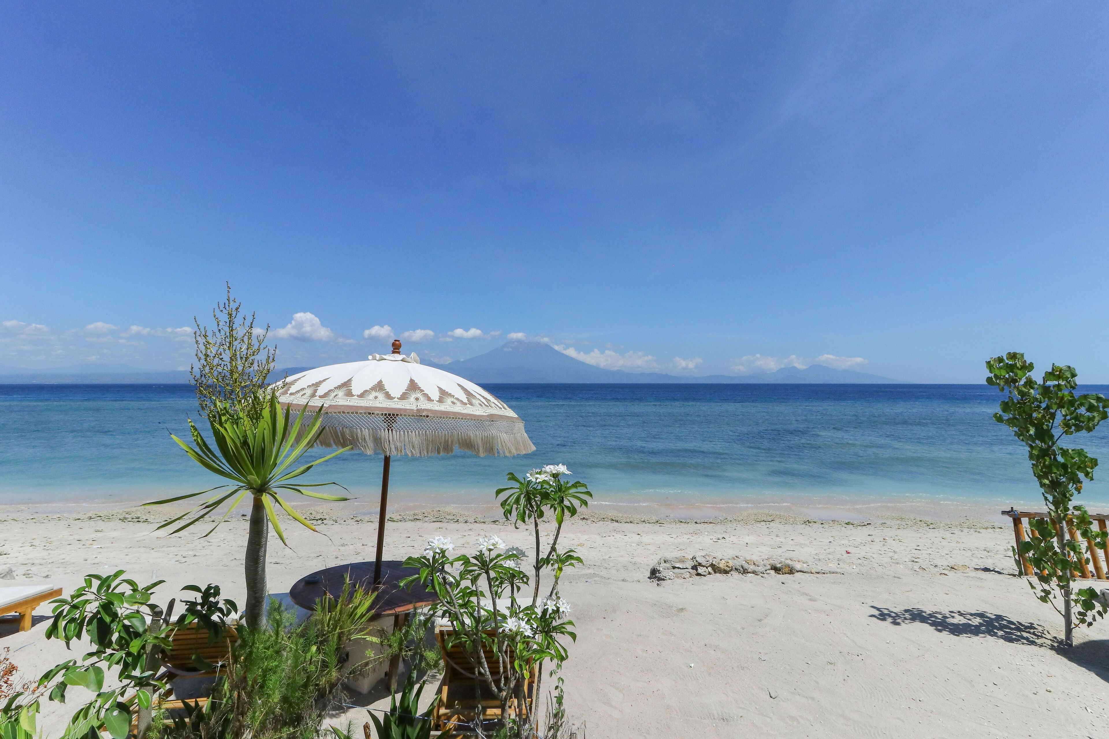Road Beach Homestay