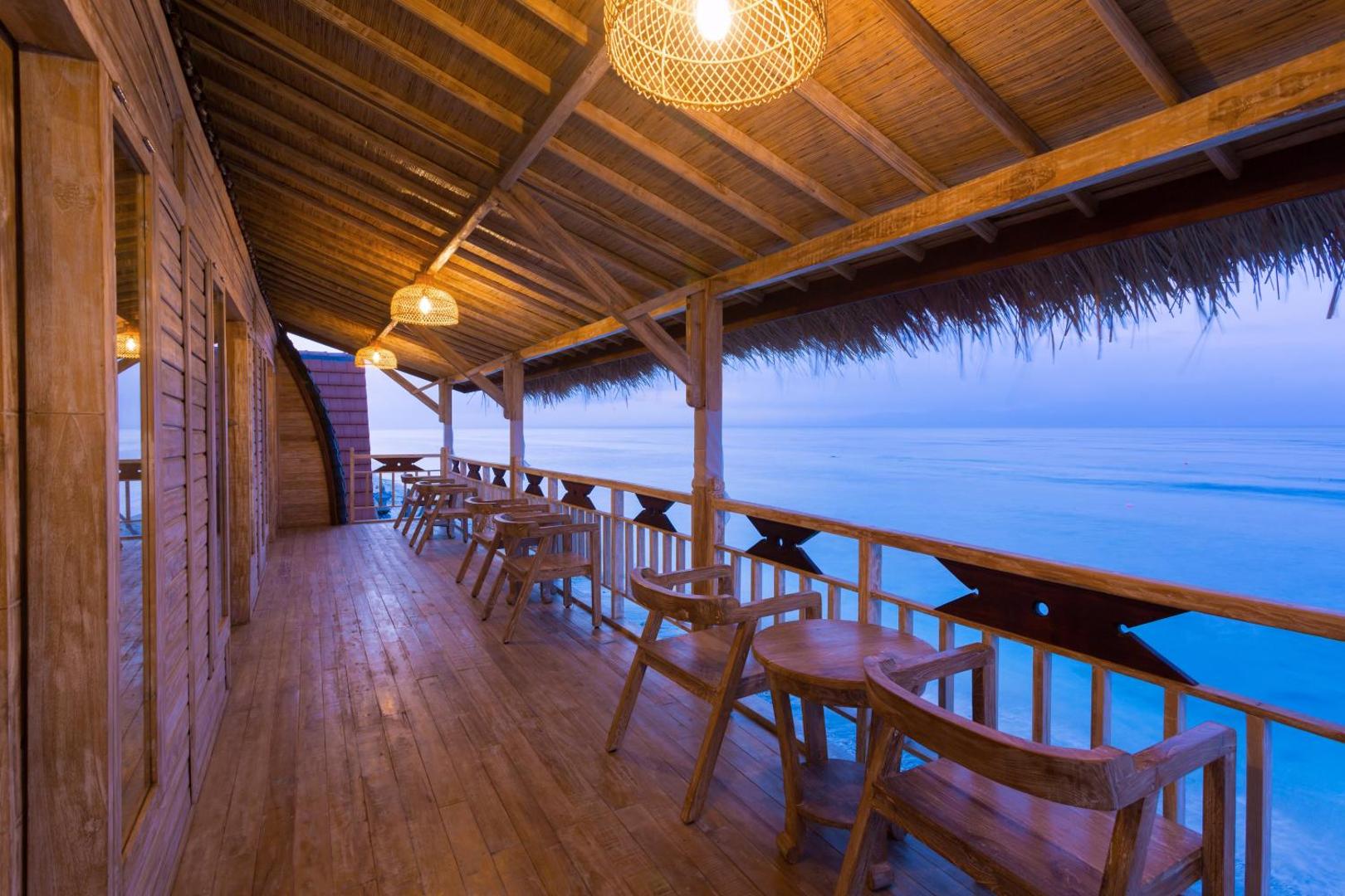 The Dewi Sun Sun Suite