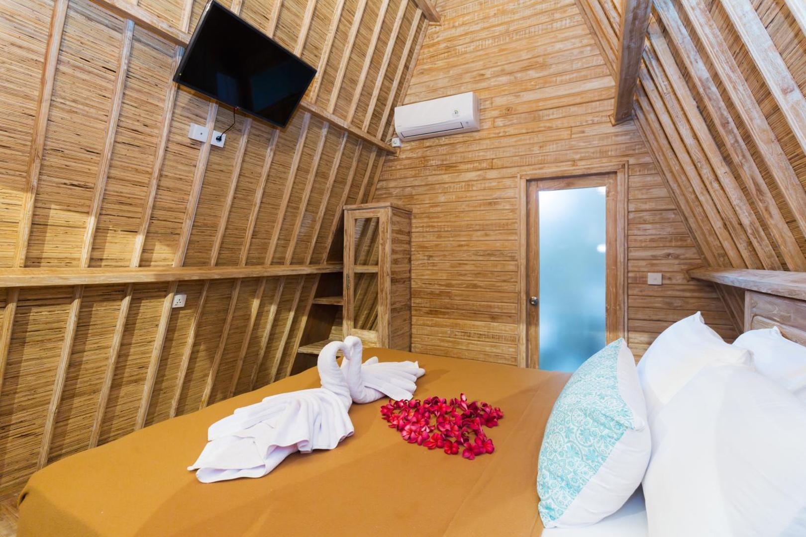 The Dewi Sun Sun Suite