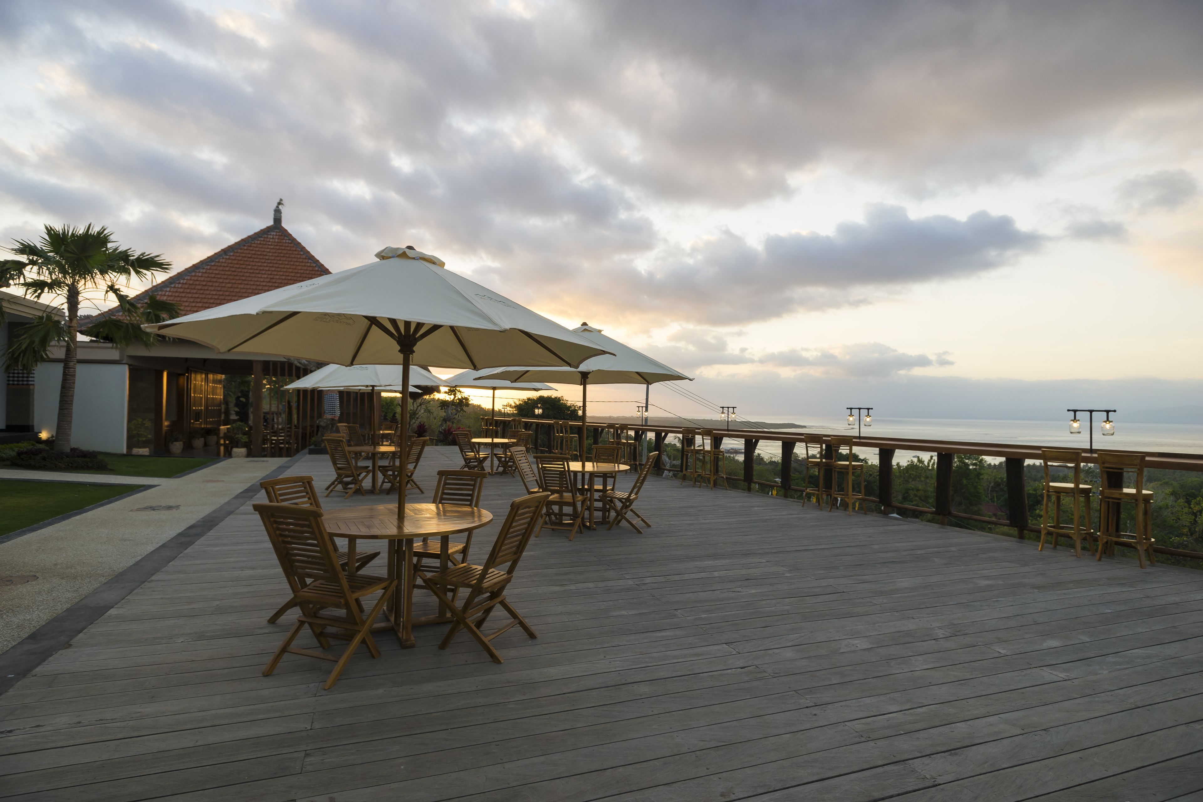 Semabu Hills Hotel Nusa Penida - Bali