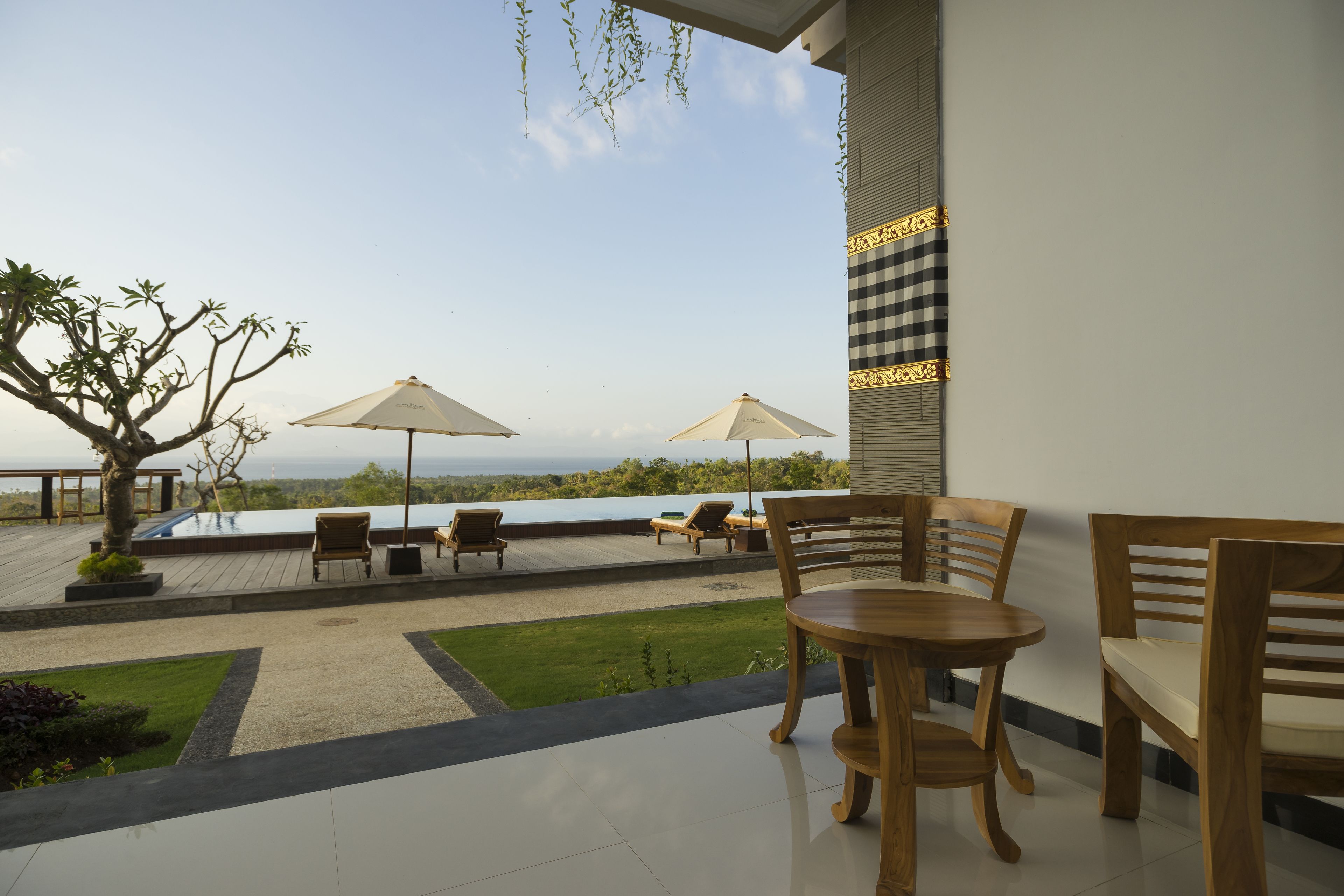 Semabu Hills Hotel Nusa Penida - Bali