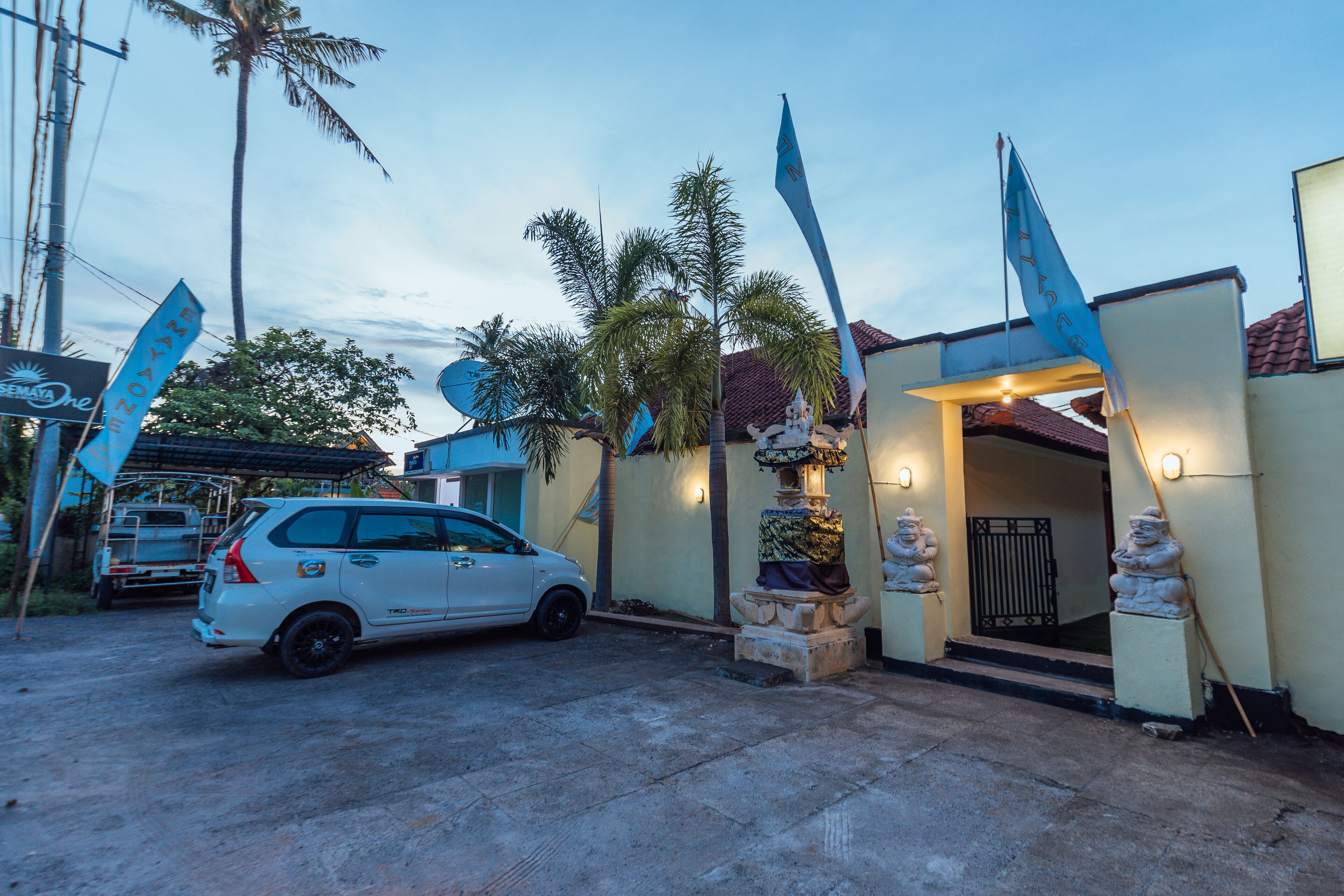 Semaya One Beach Guesthouse