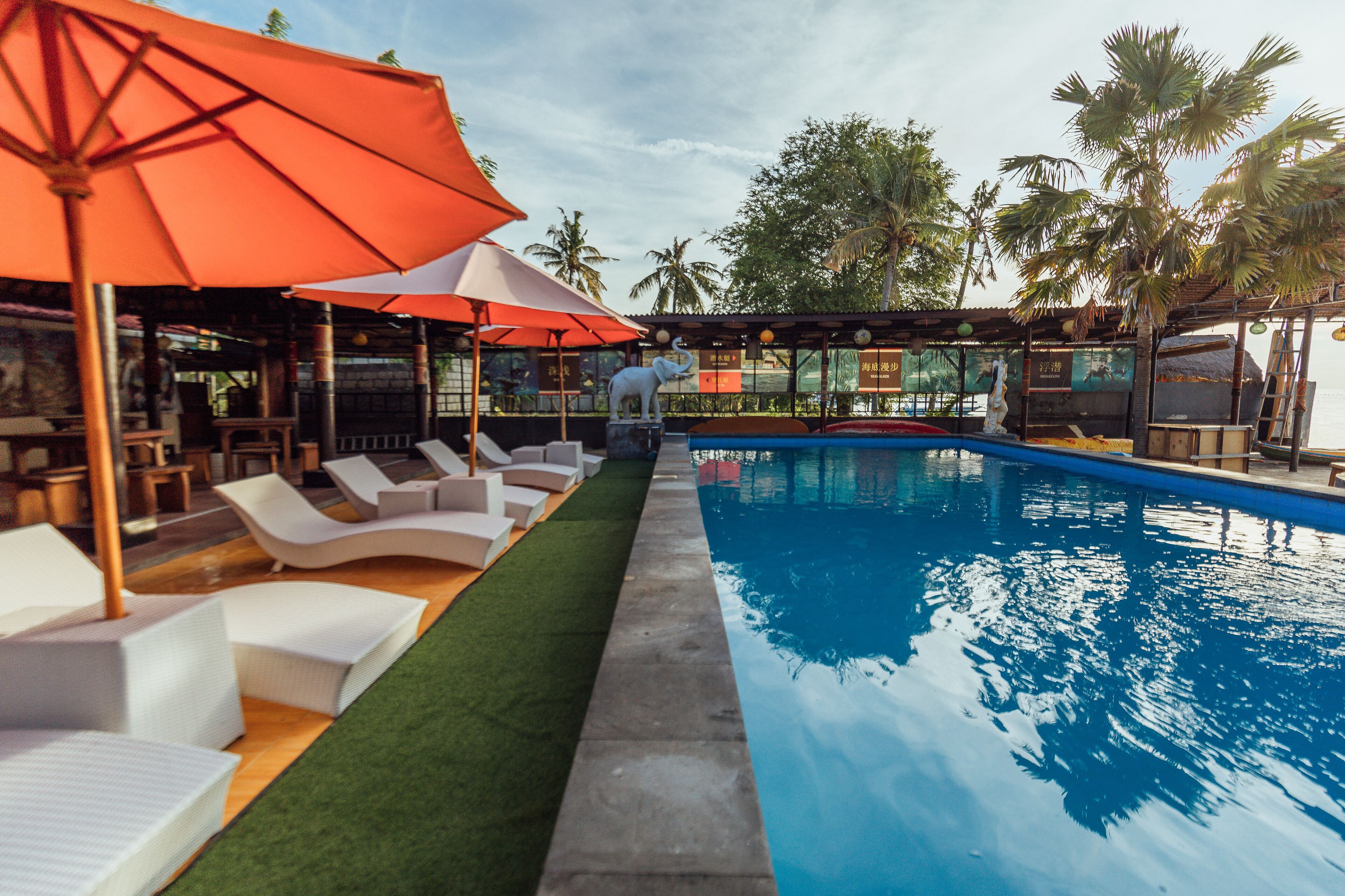 Semaya One Beach Guesthouse