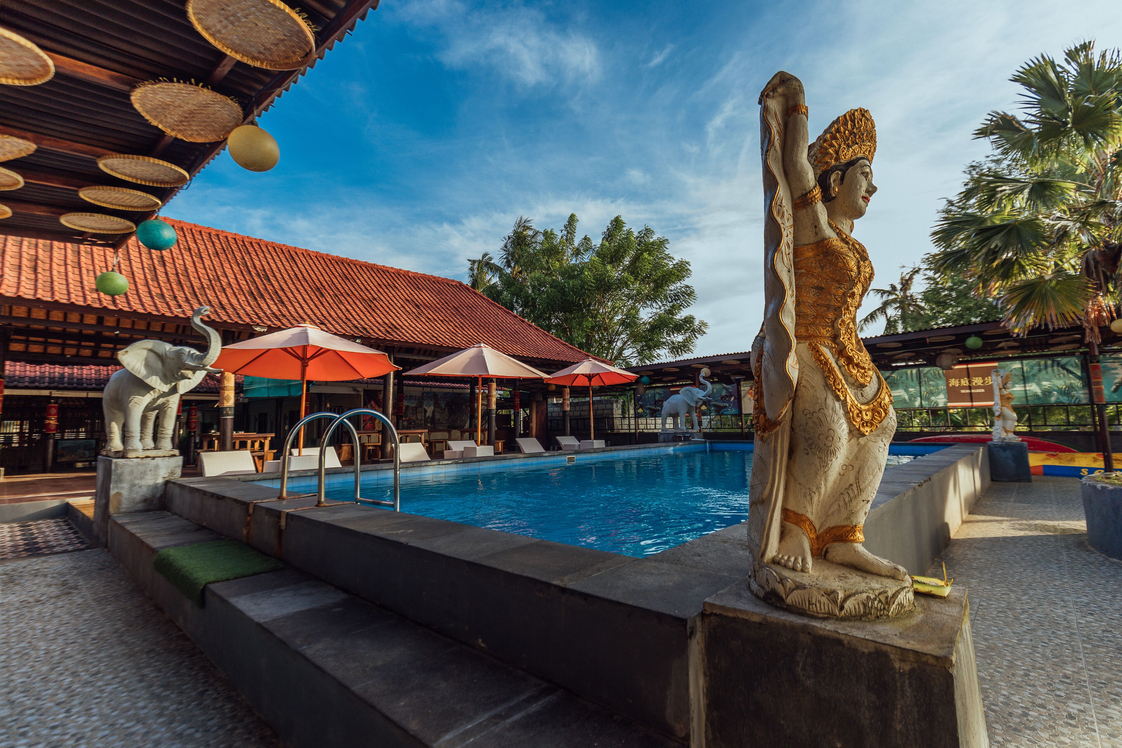 Semaya One Beach Guesthouse