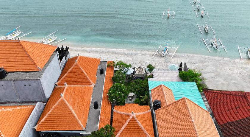 Swan Beach Inn