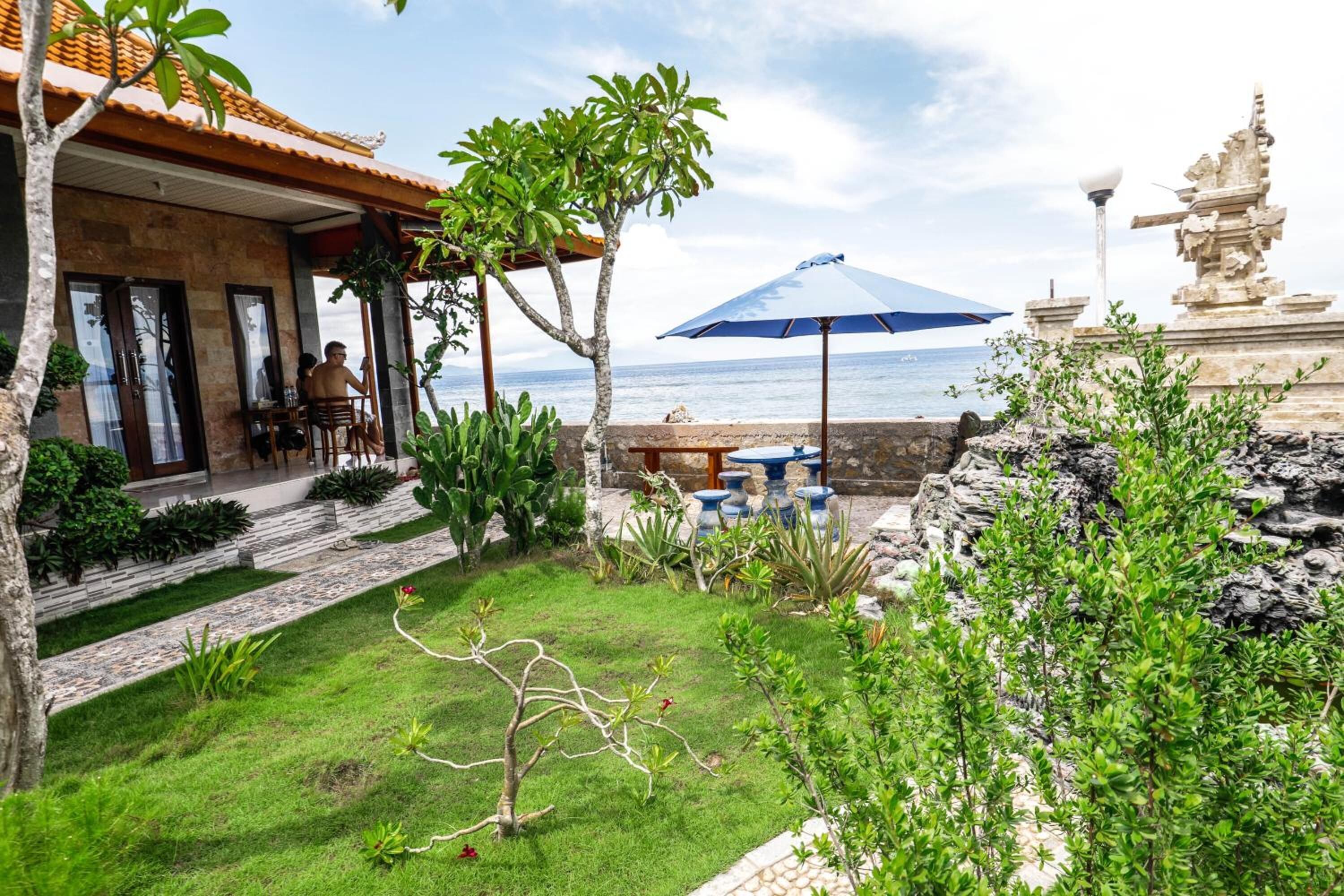 Swan Beach Inn
