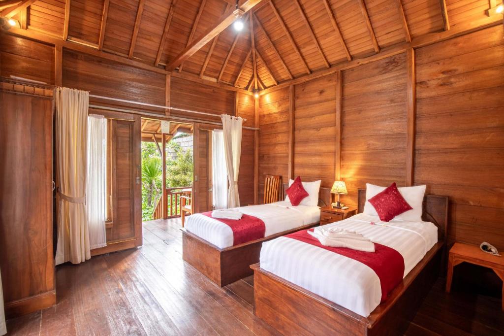 Swan Beach Inn