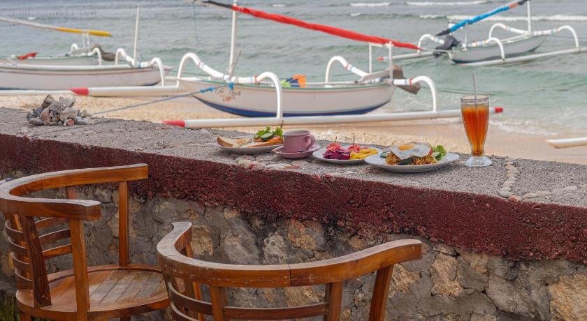 Swan Beach Inn