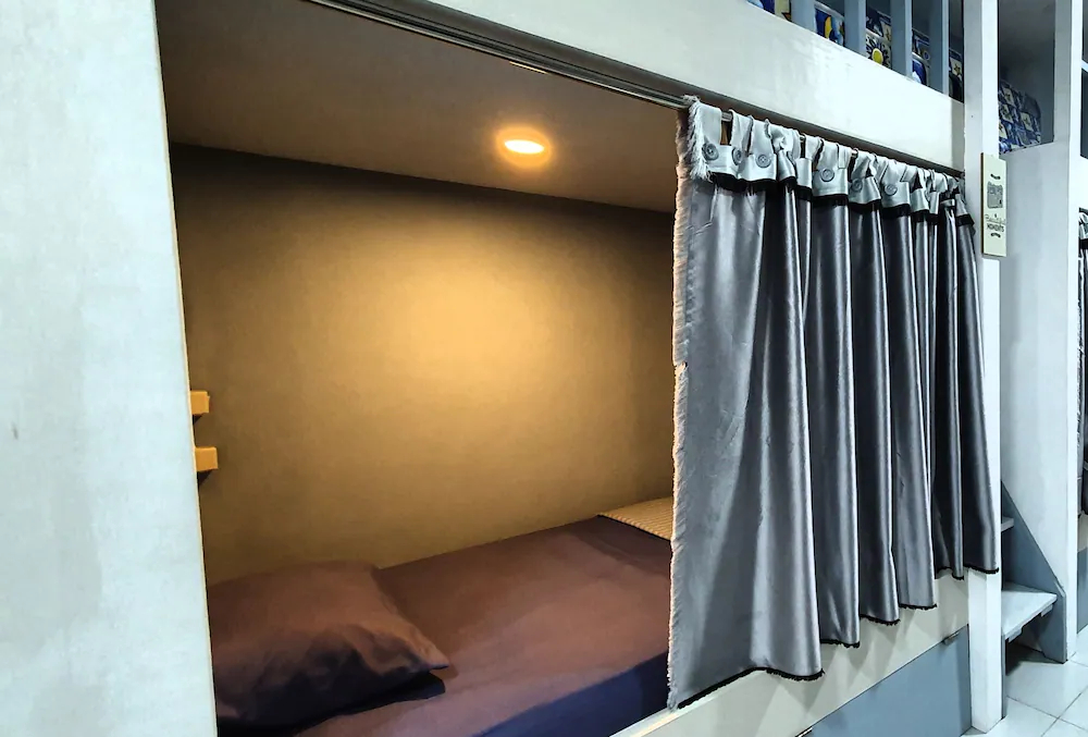 Tiny Room and Kitchen