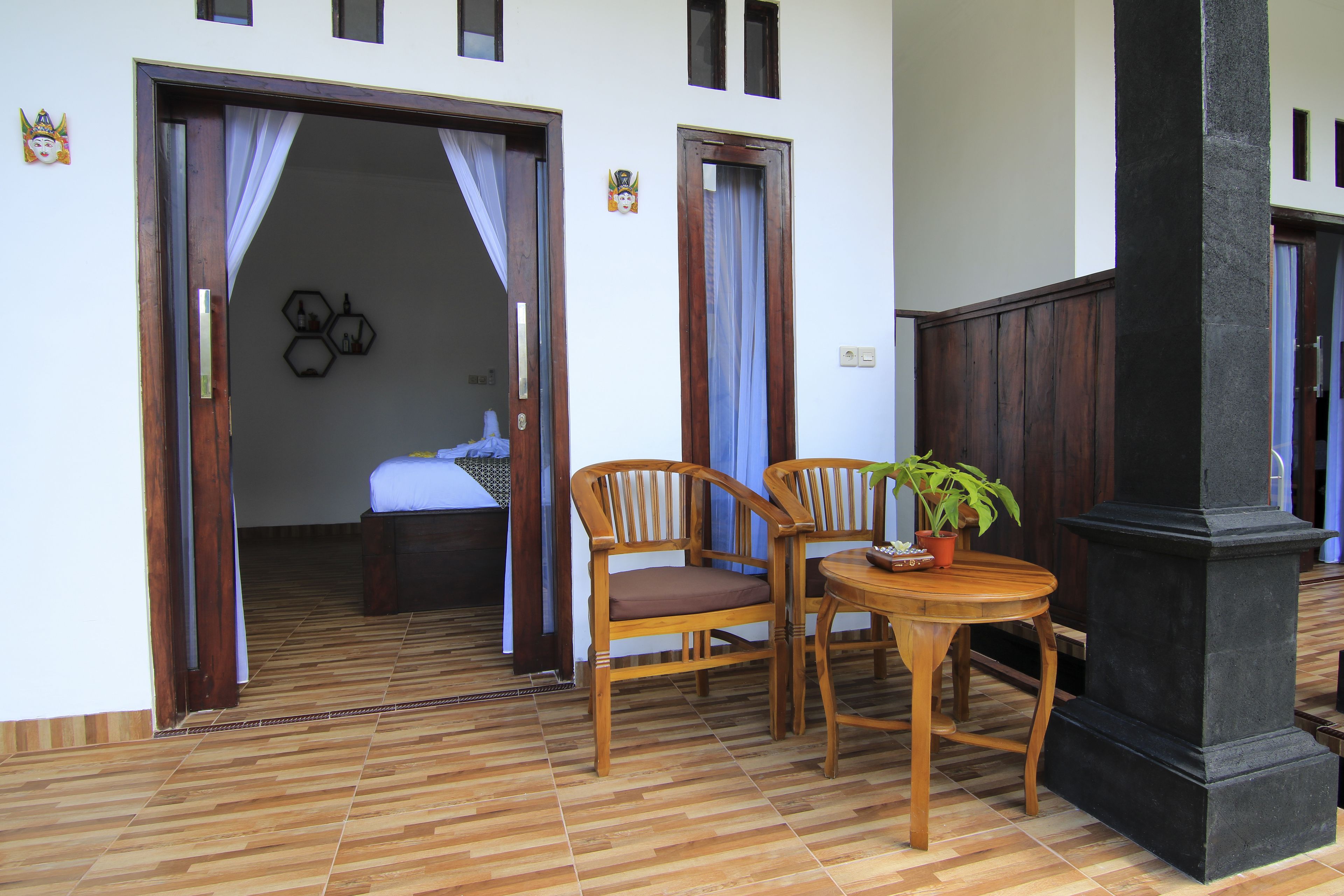 Toro Cottage