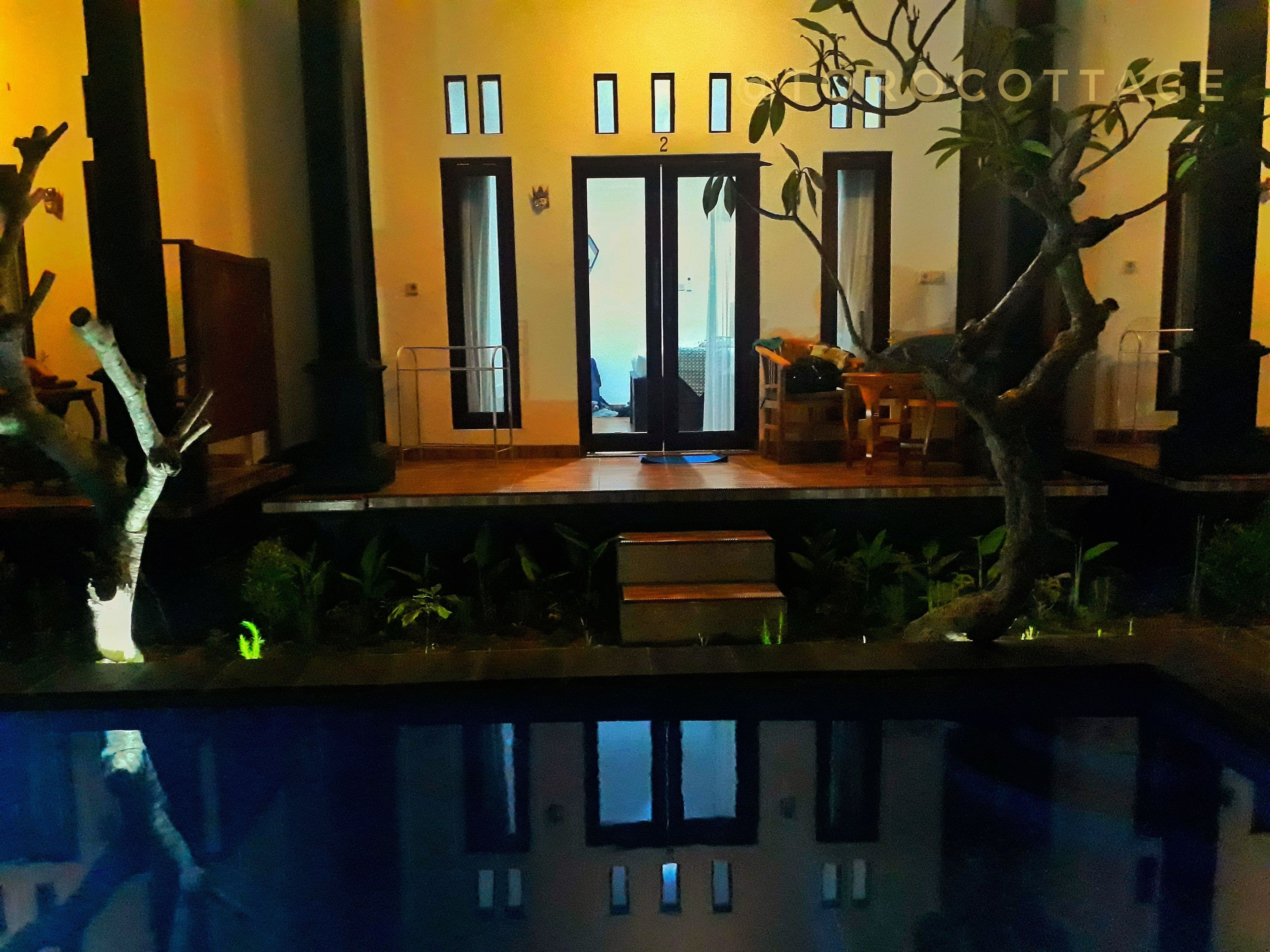 Toro Cottage