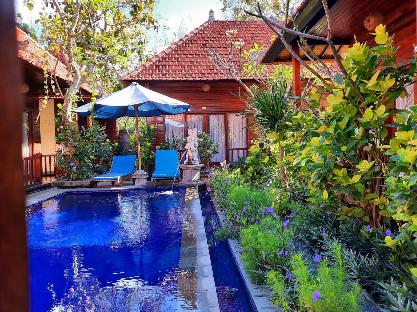 Wait Garden Cottage