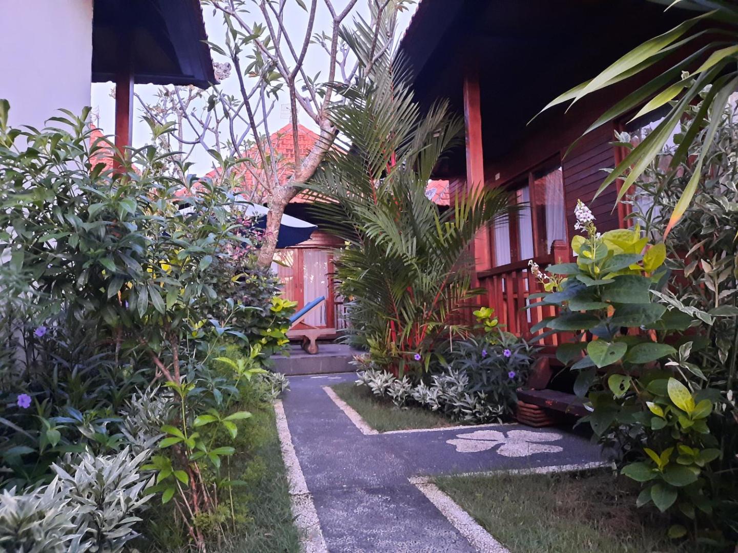 Wait Garden Cottage
