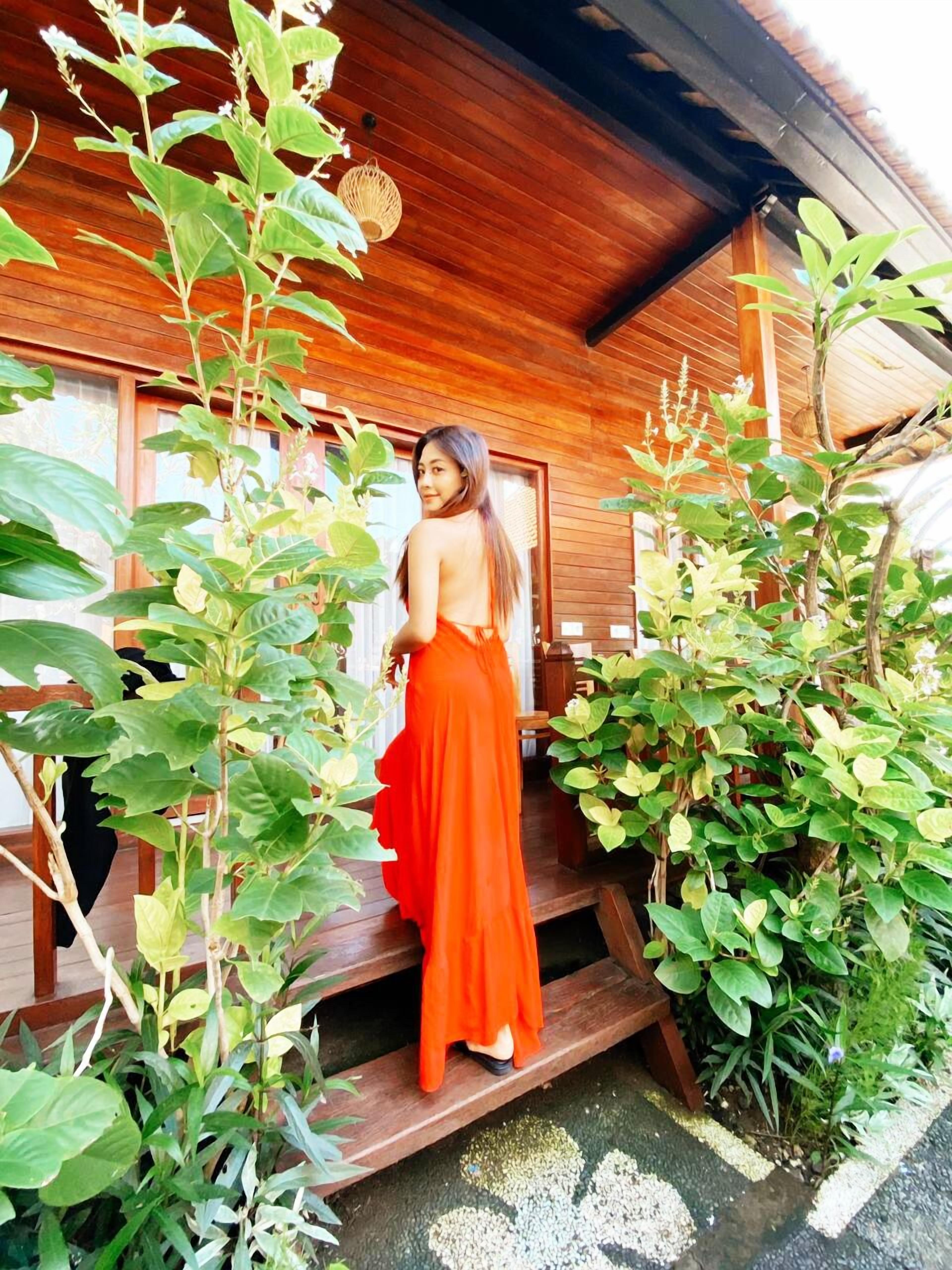 Wait Garden Cottage
