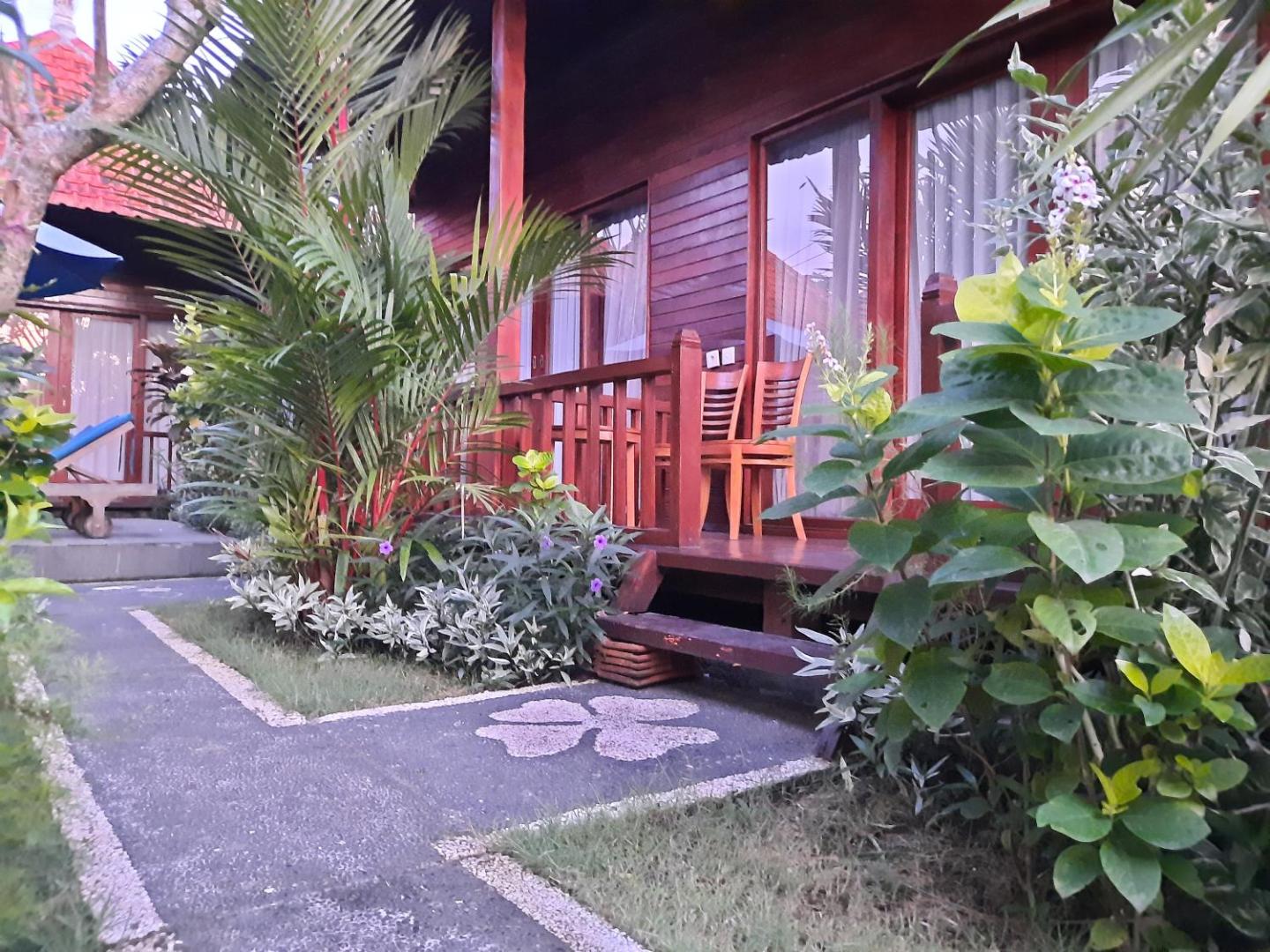 Wait Garden Cottage