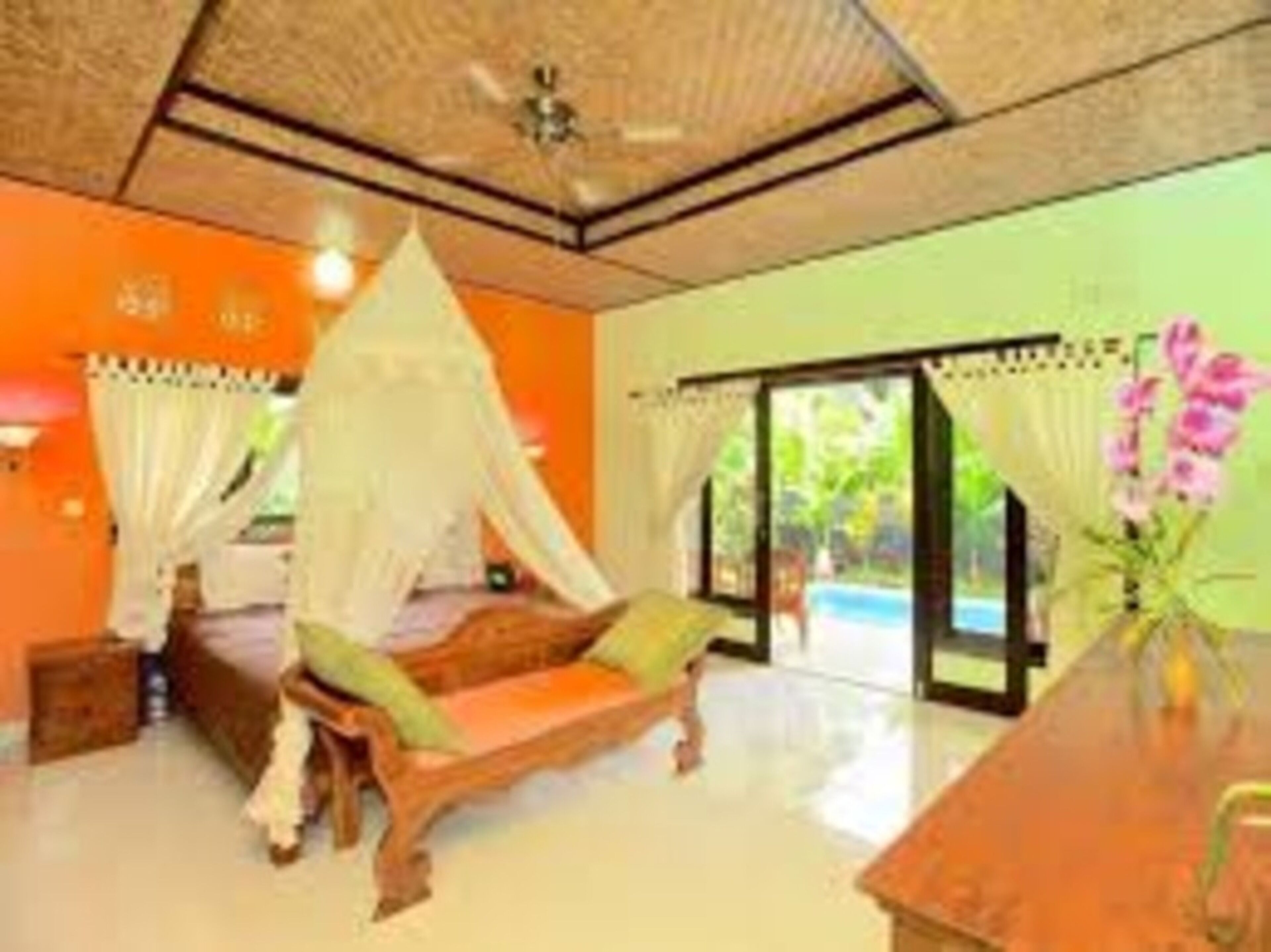 Bali 85 Beach Inn