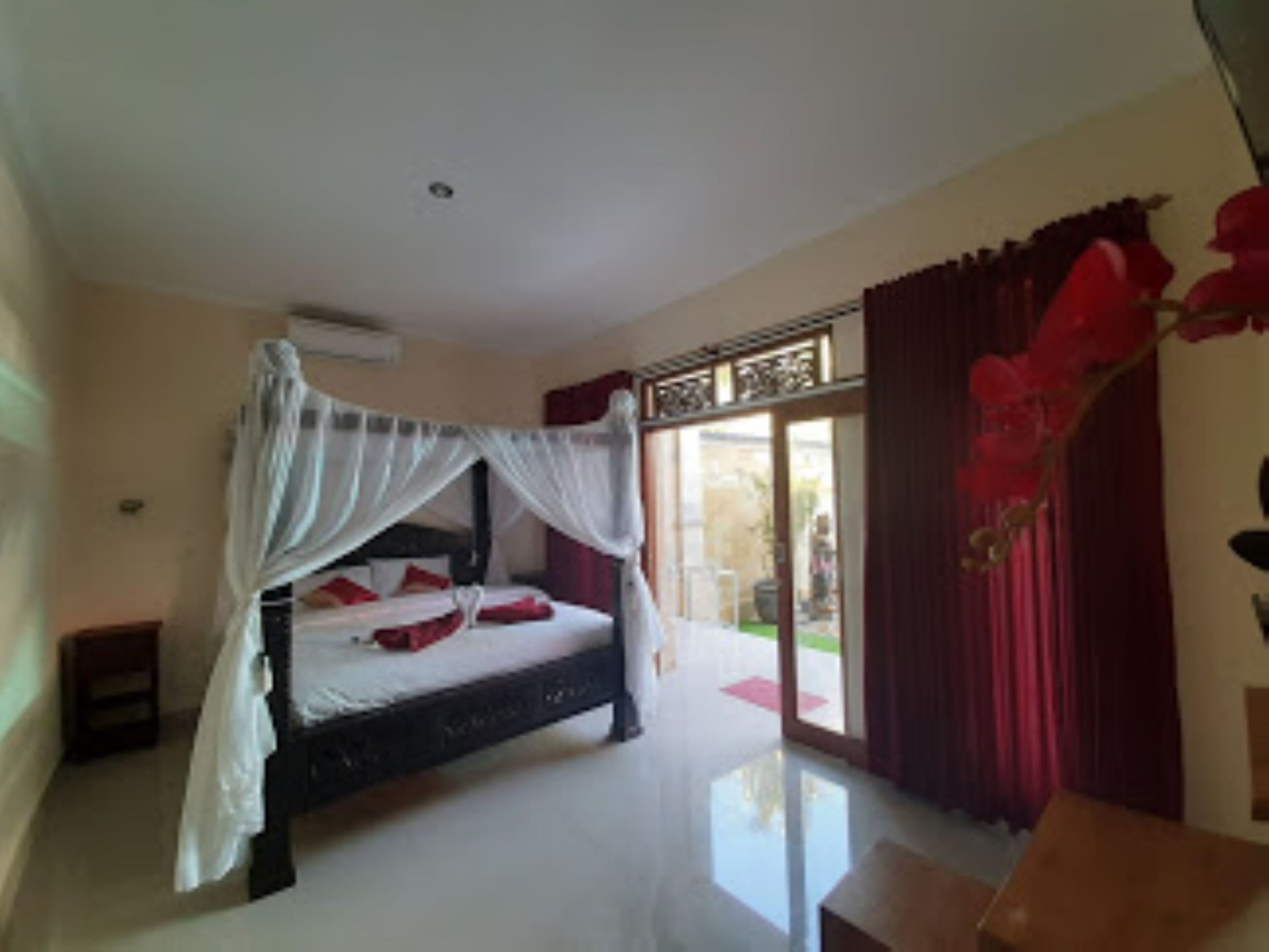 Bali 85 Beach Inn