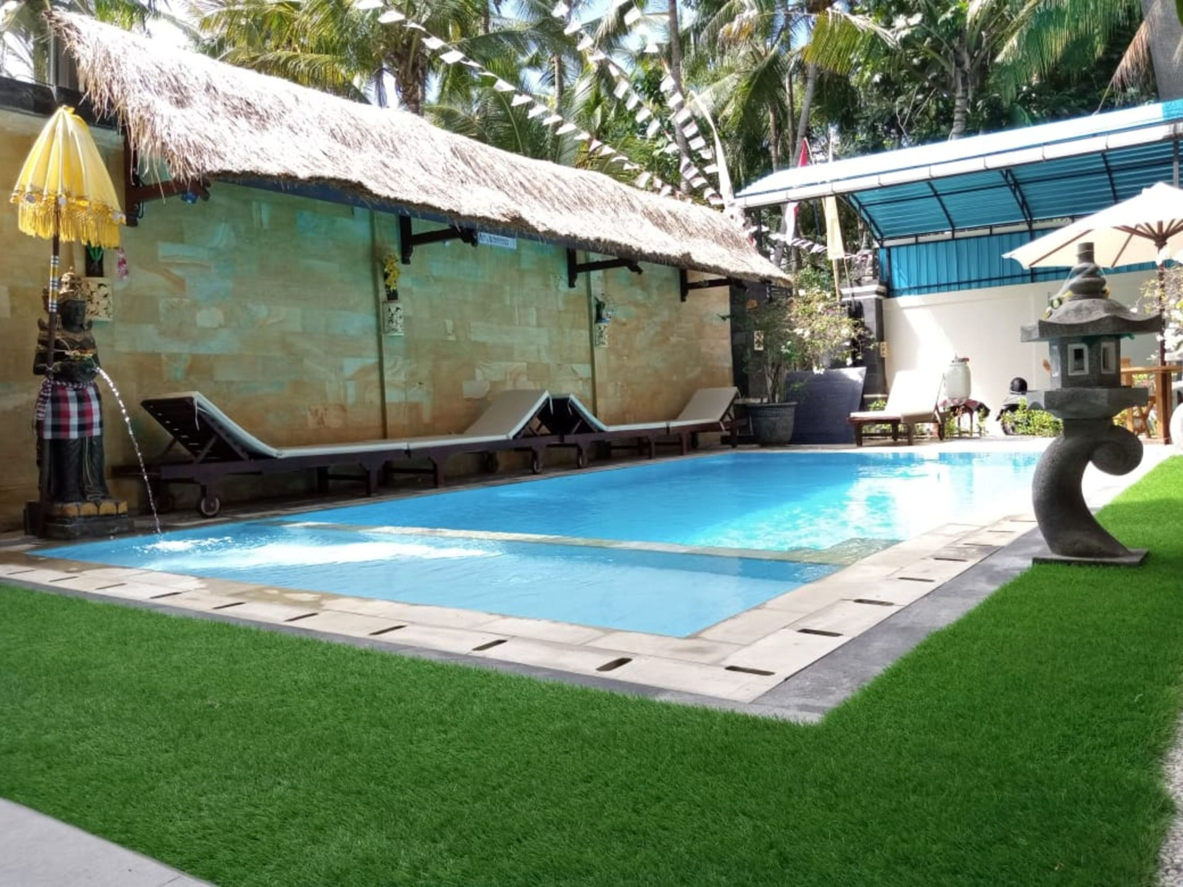 Bali 85 Beach Inn