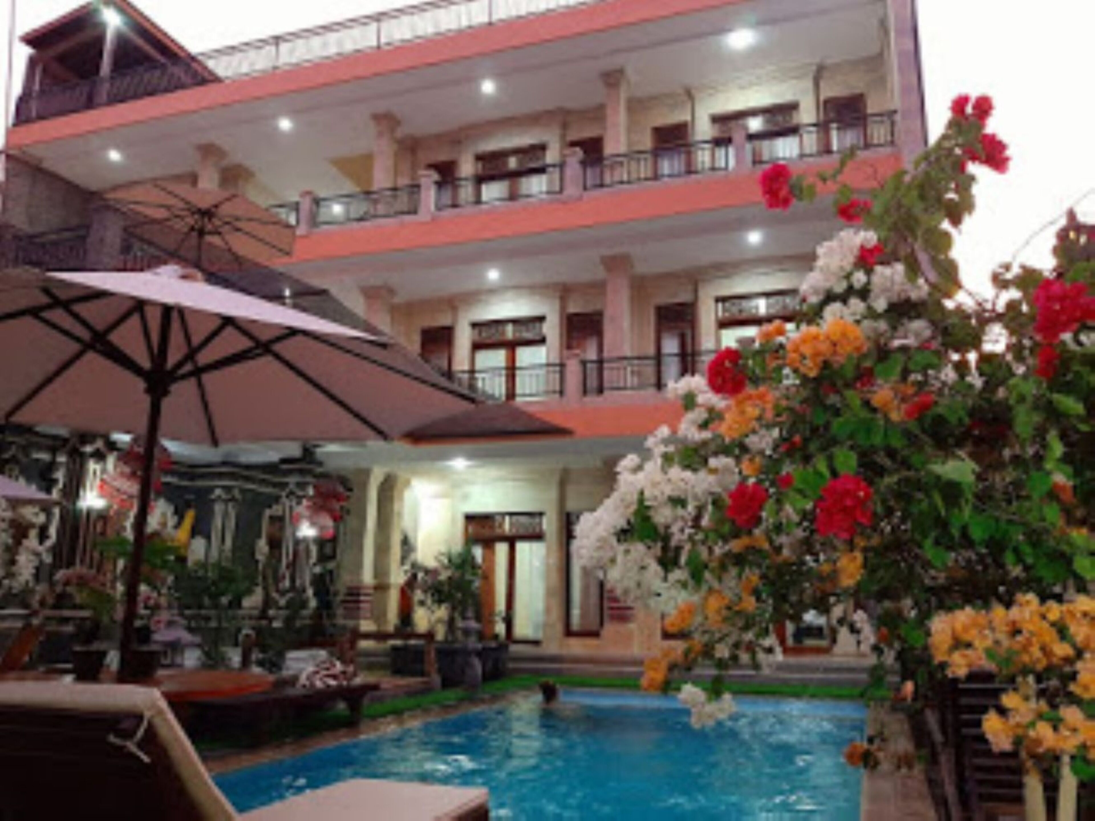 Bali 85 Beach Inn