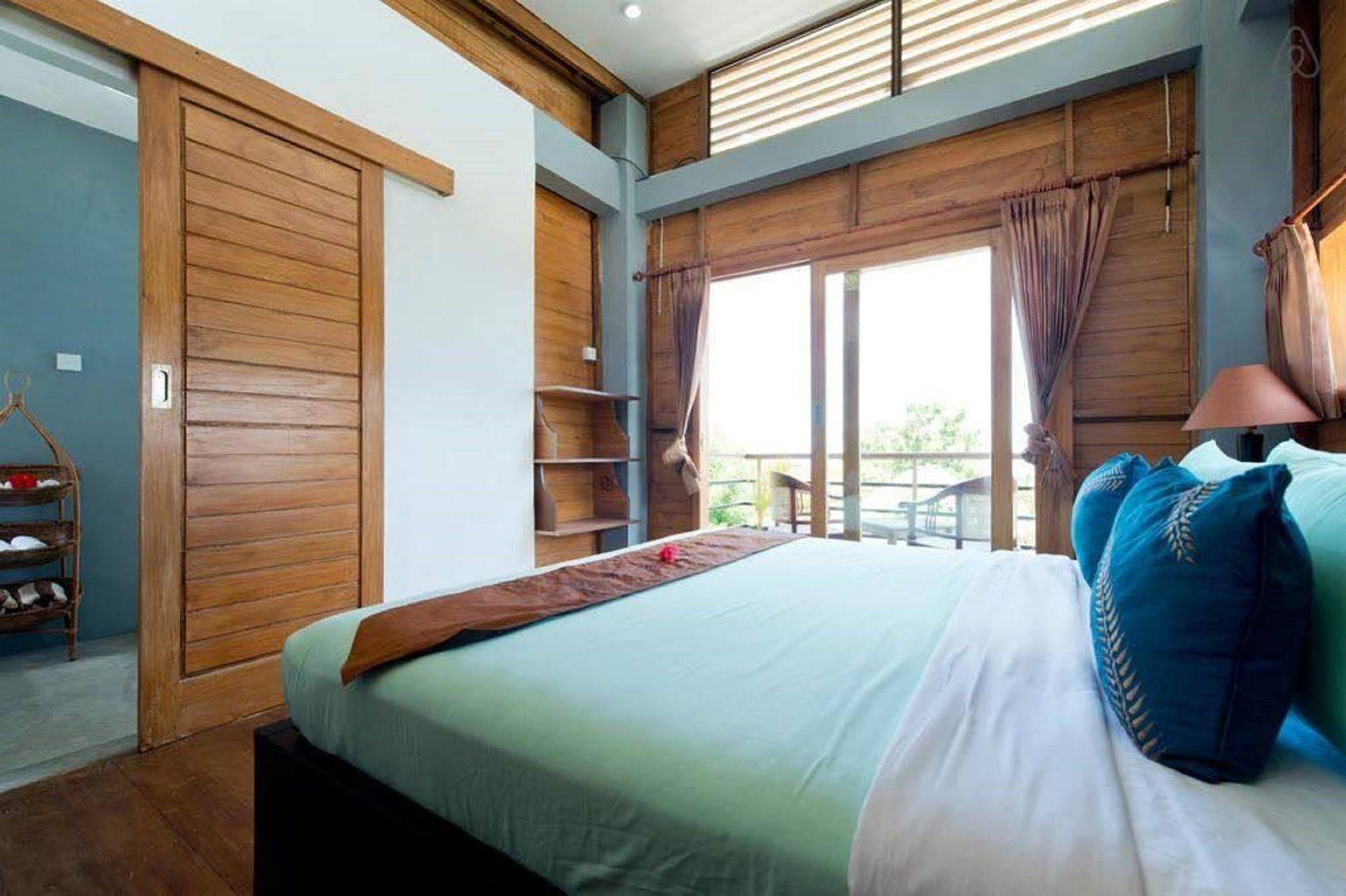 Bali Green Hills