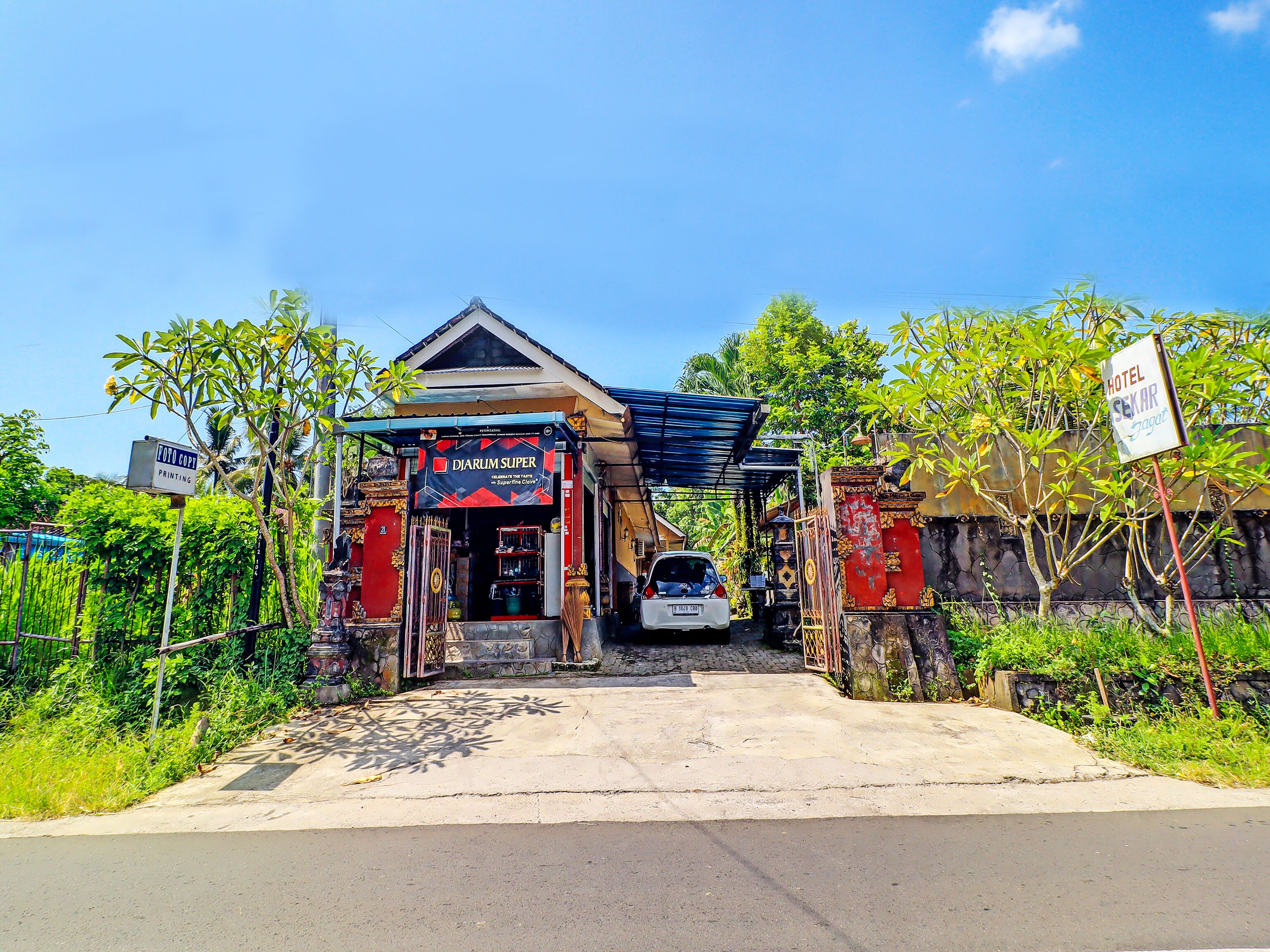 Spot On 92399 Hotel Sekar Jagat