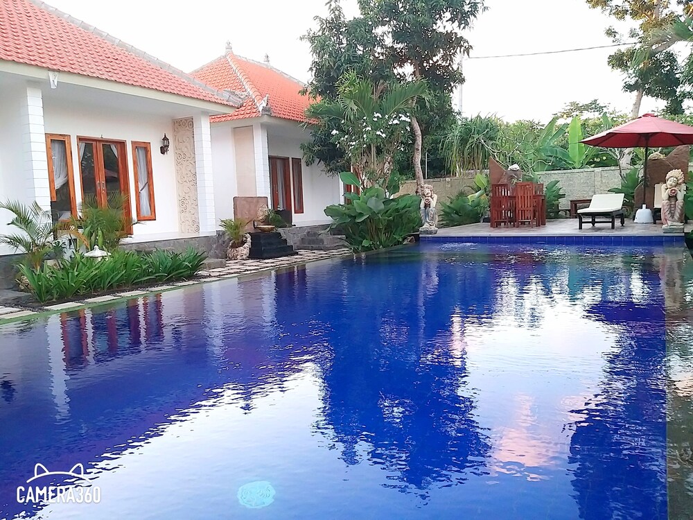 Adi Abian Villa